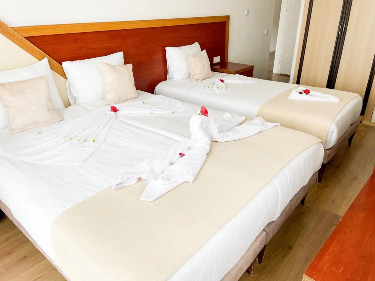 Bed in Far Life Hotel