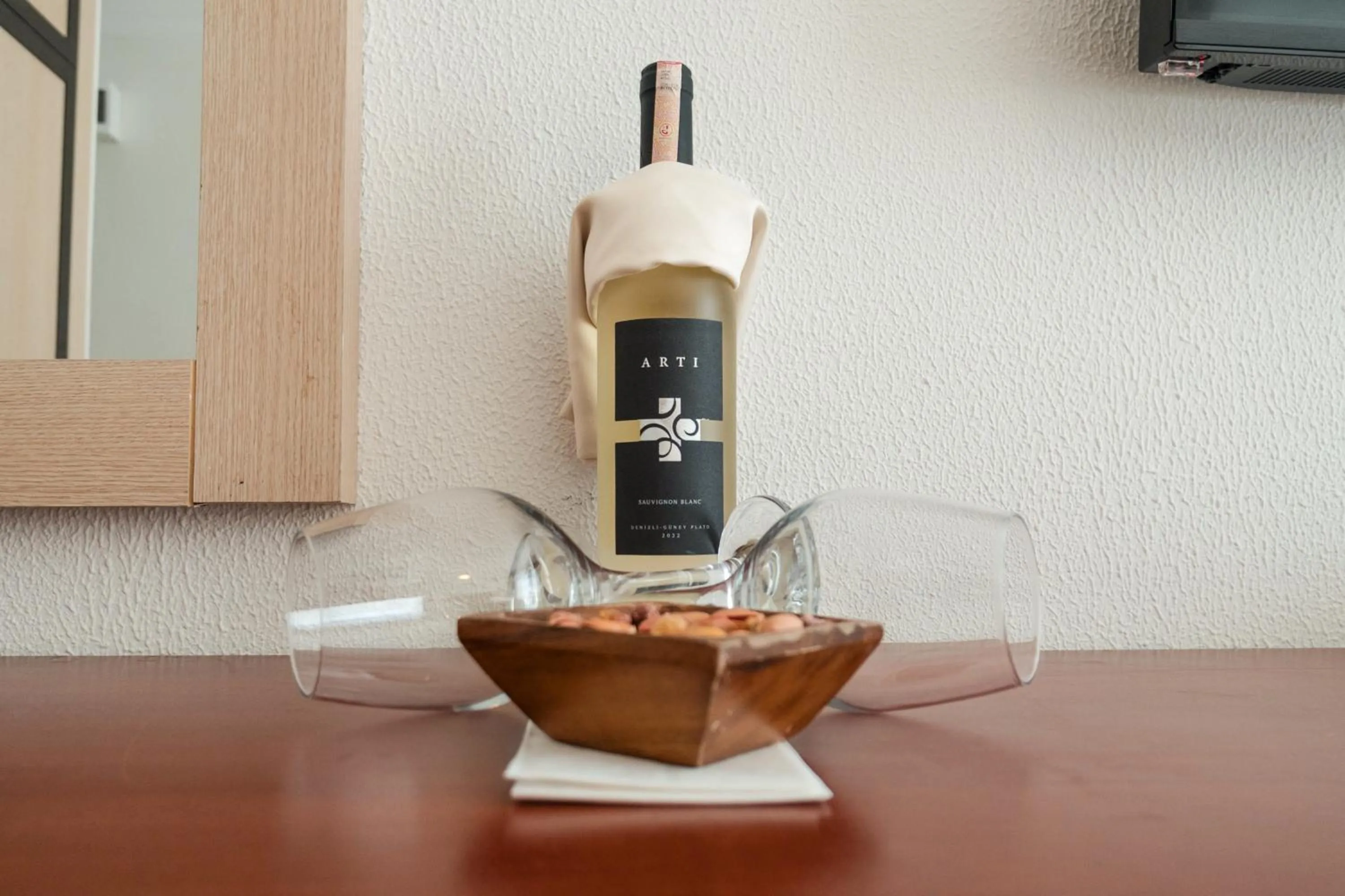 Food and drinks in Far Life Hotel