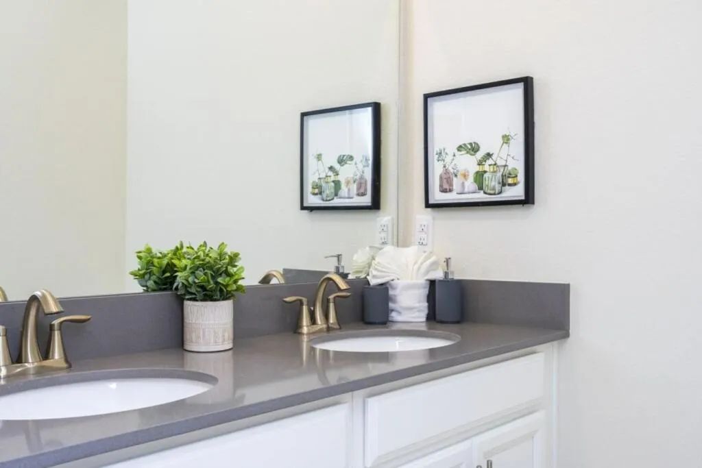 Other in Amazing Villa 5BR Heated Pool Themed Rooms - 5 miles Disney - FREE POOL HEAT BBQ