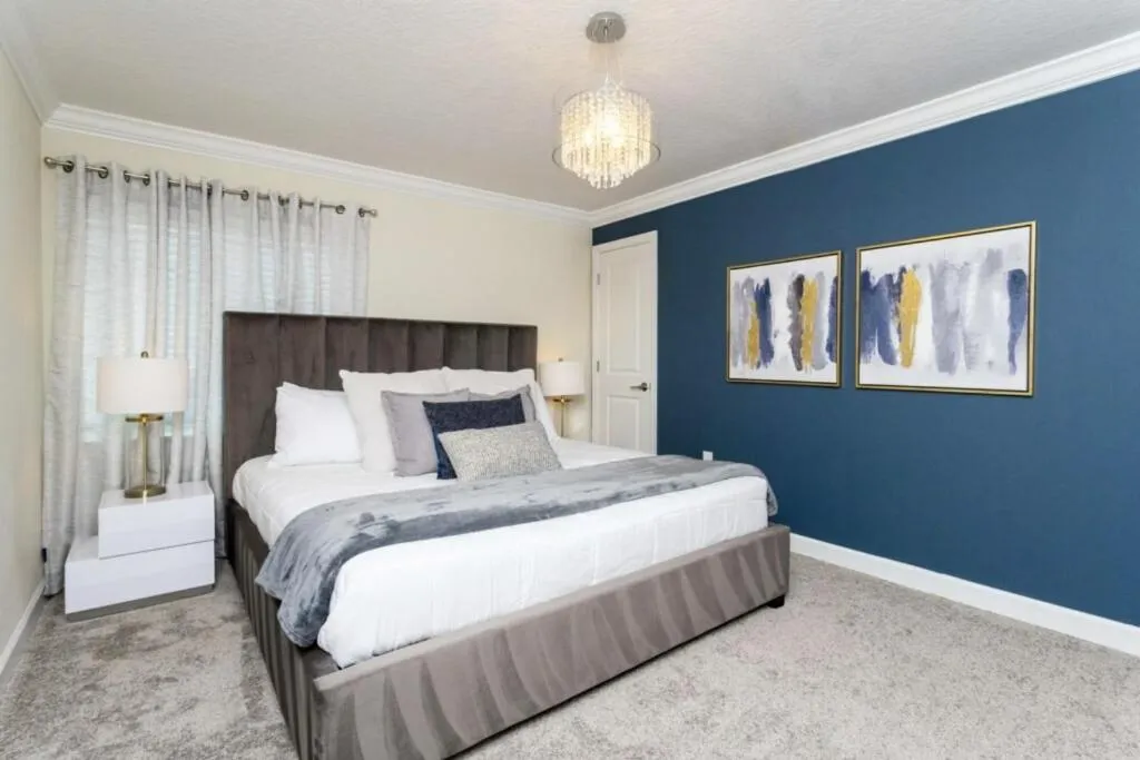 Other, Bed in Amazing Villa 5BR Heated Pool Themed Rooms - 5 miles Disney - FREE POOL HEAT BBQ