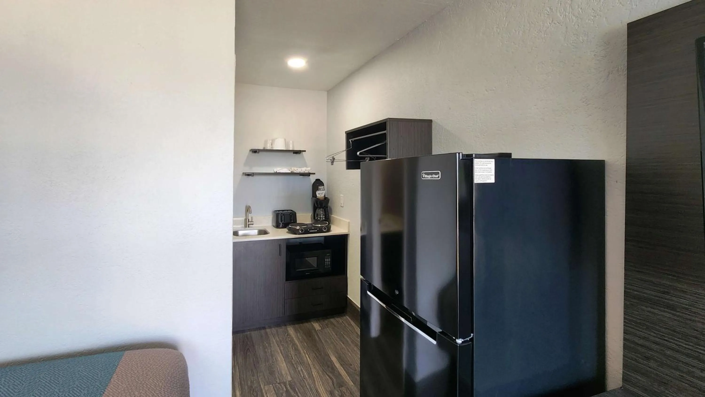 Kitchen or kitchenette in Studio 6 Galveston TX