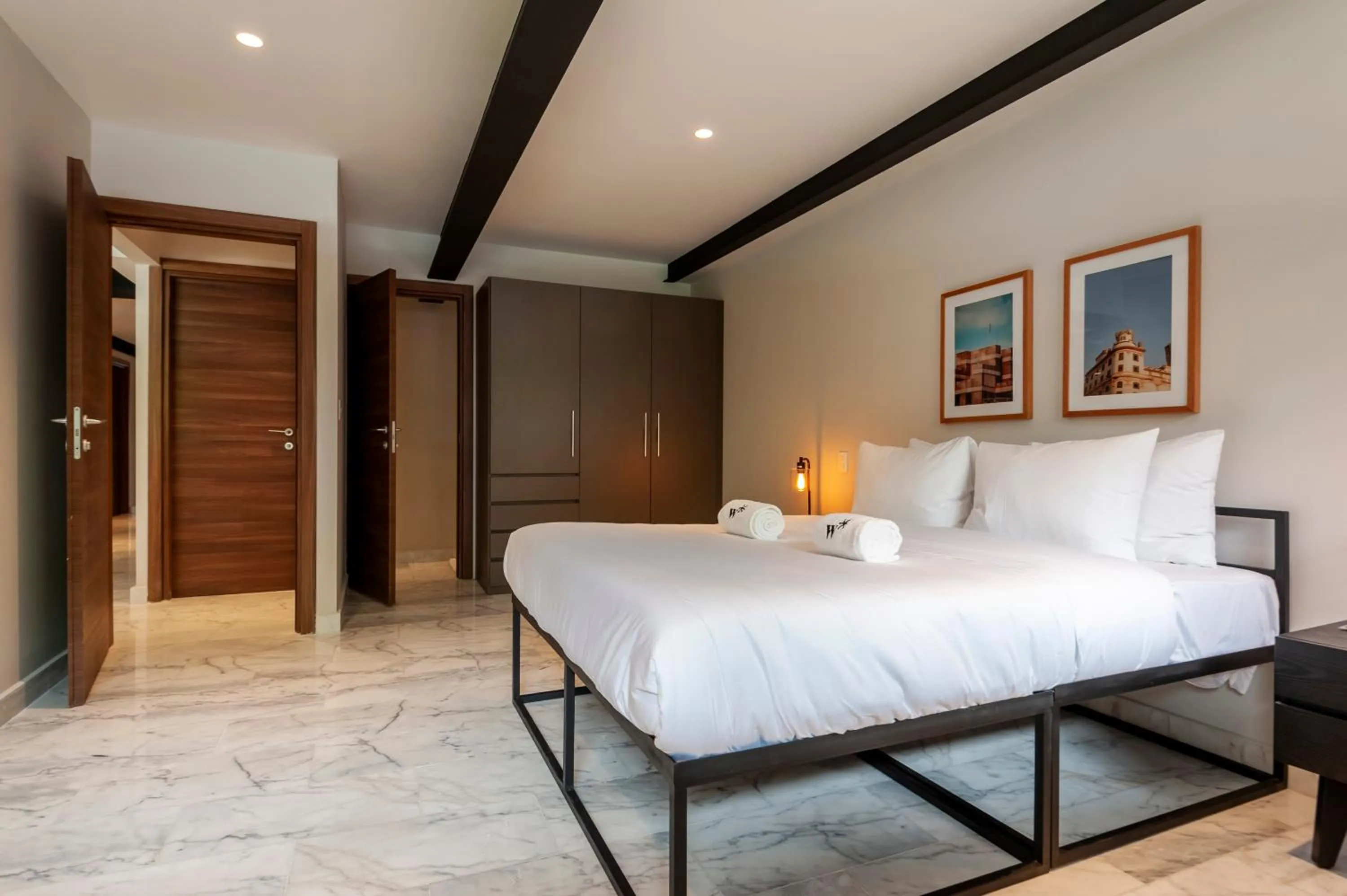 Bedroom in Arquimedes 138 by Wynwood House