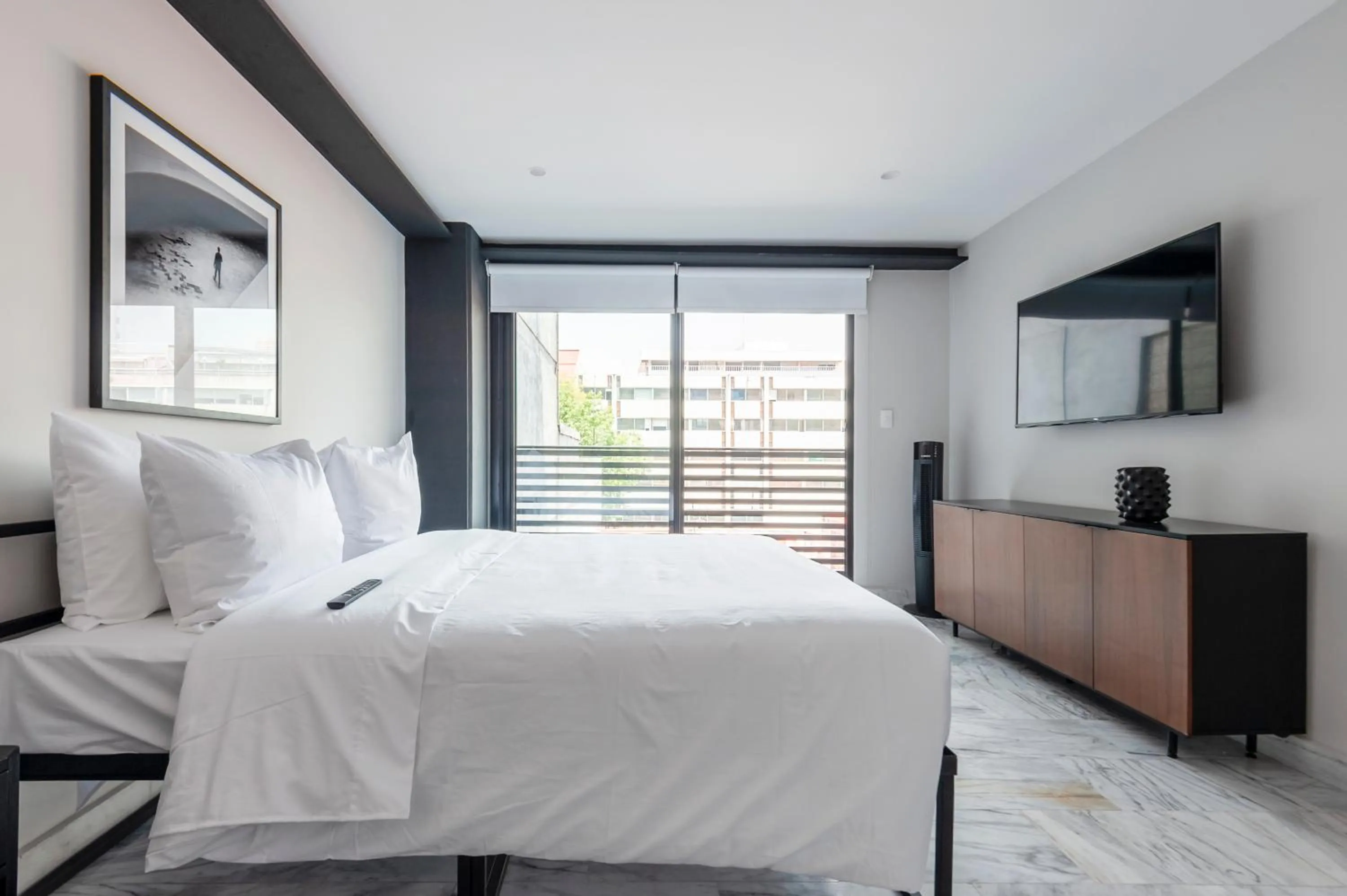 Bedroom in Arquimedes 138 by Wynwood House