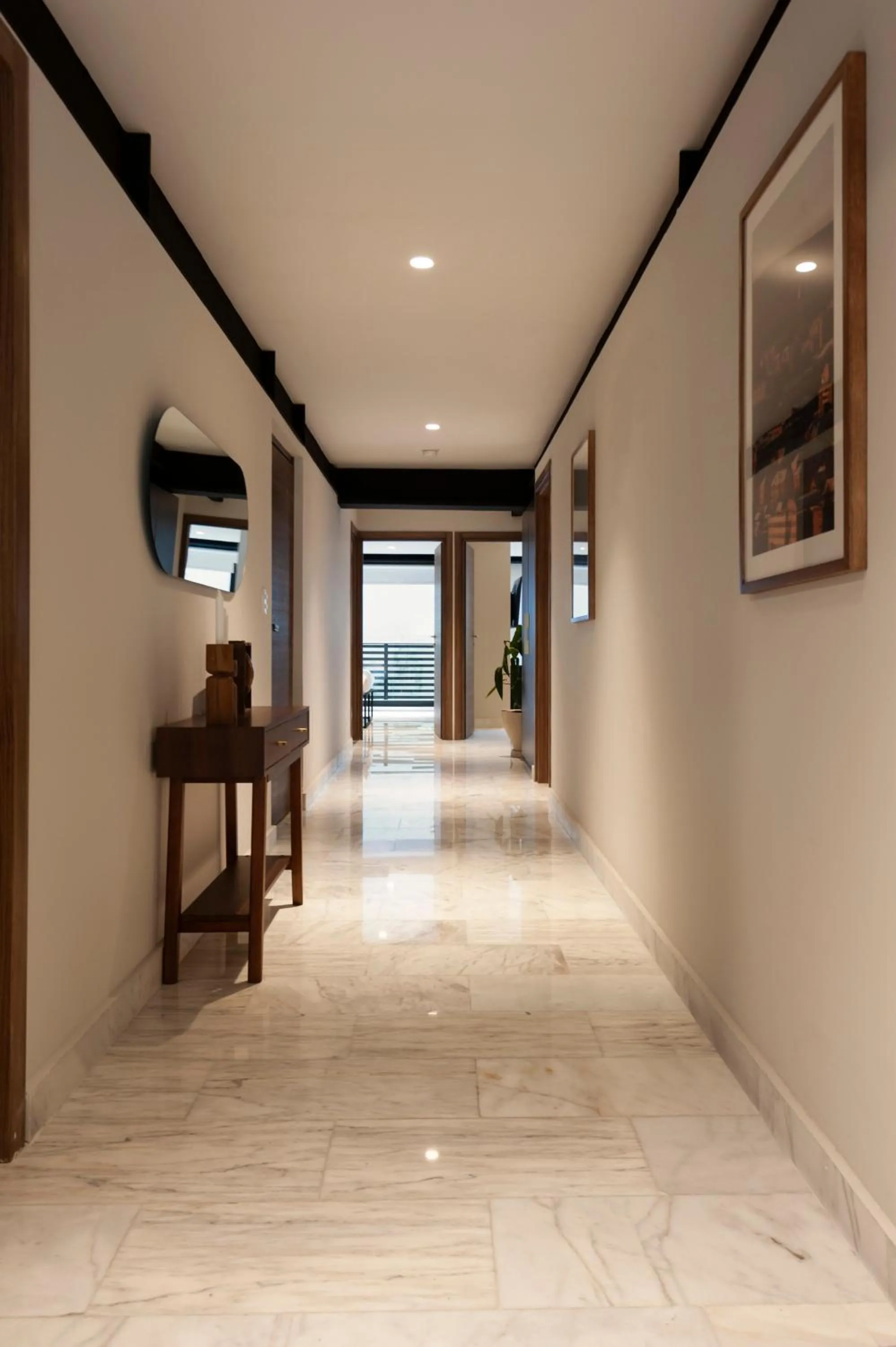 Photo of the whole room in Arquimedes 138 by Wynwood House