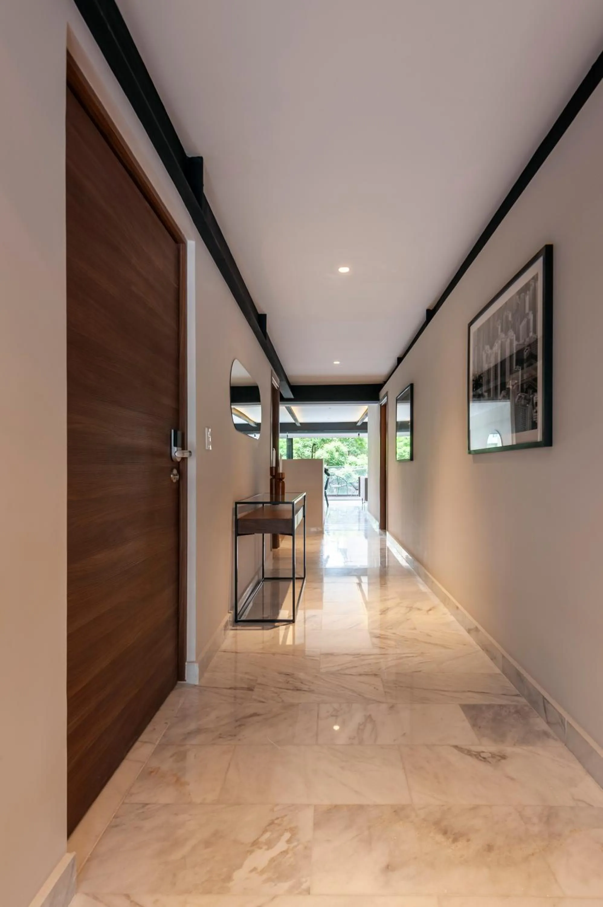 Photo of the whole room in Arquimedes 138 by Wynwood House