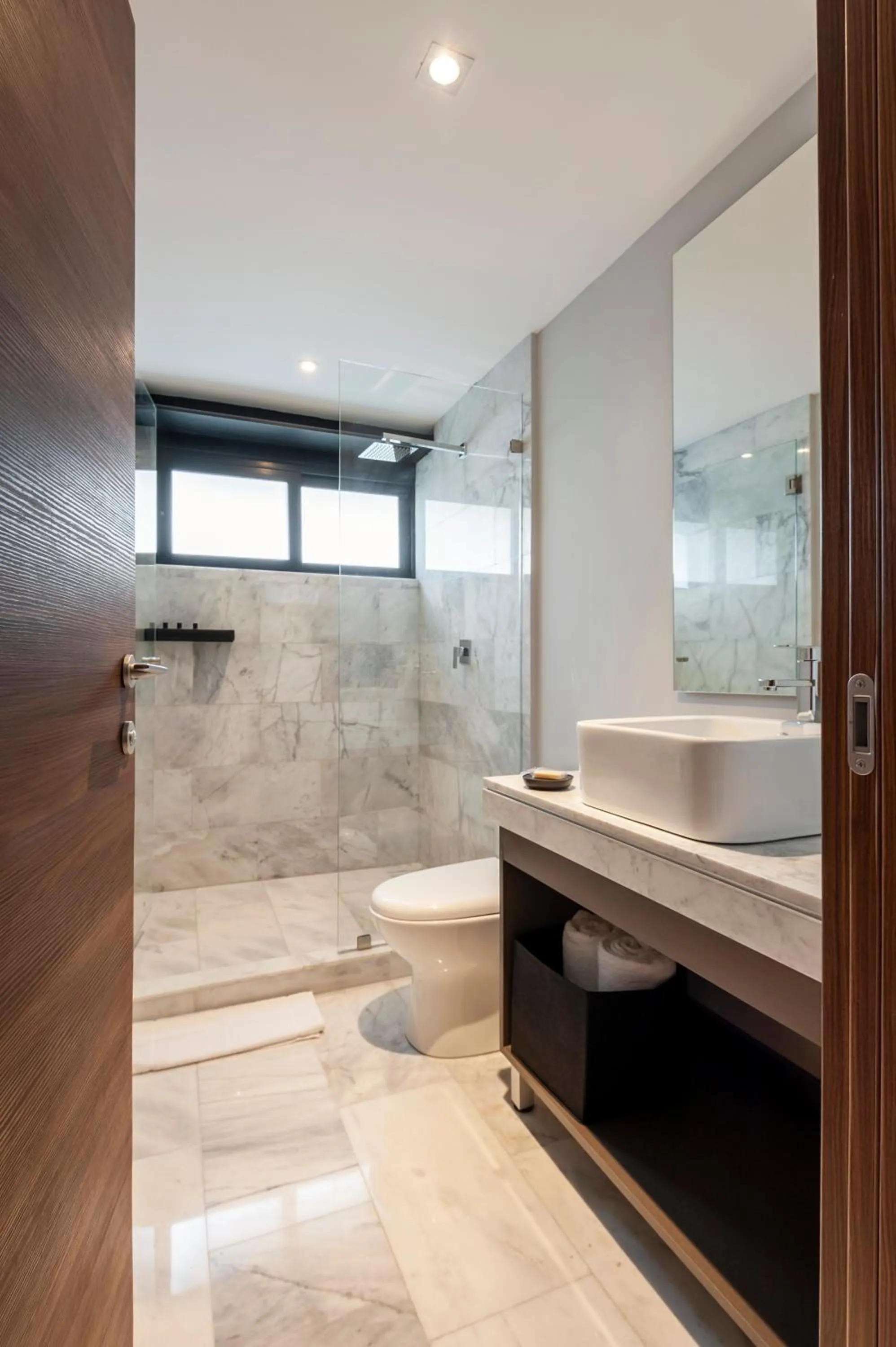 Bathroom in Arquimedes 138 by Wynwood House