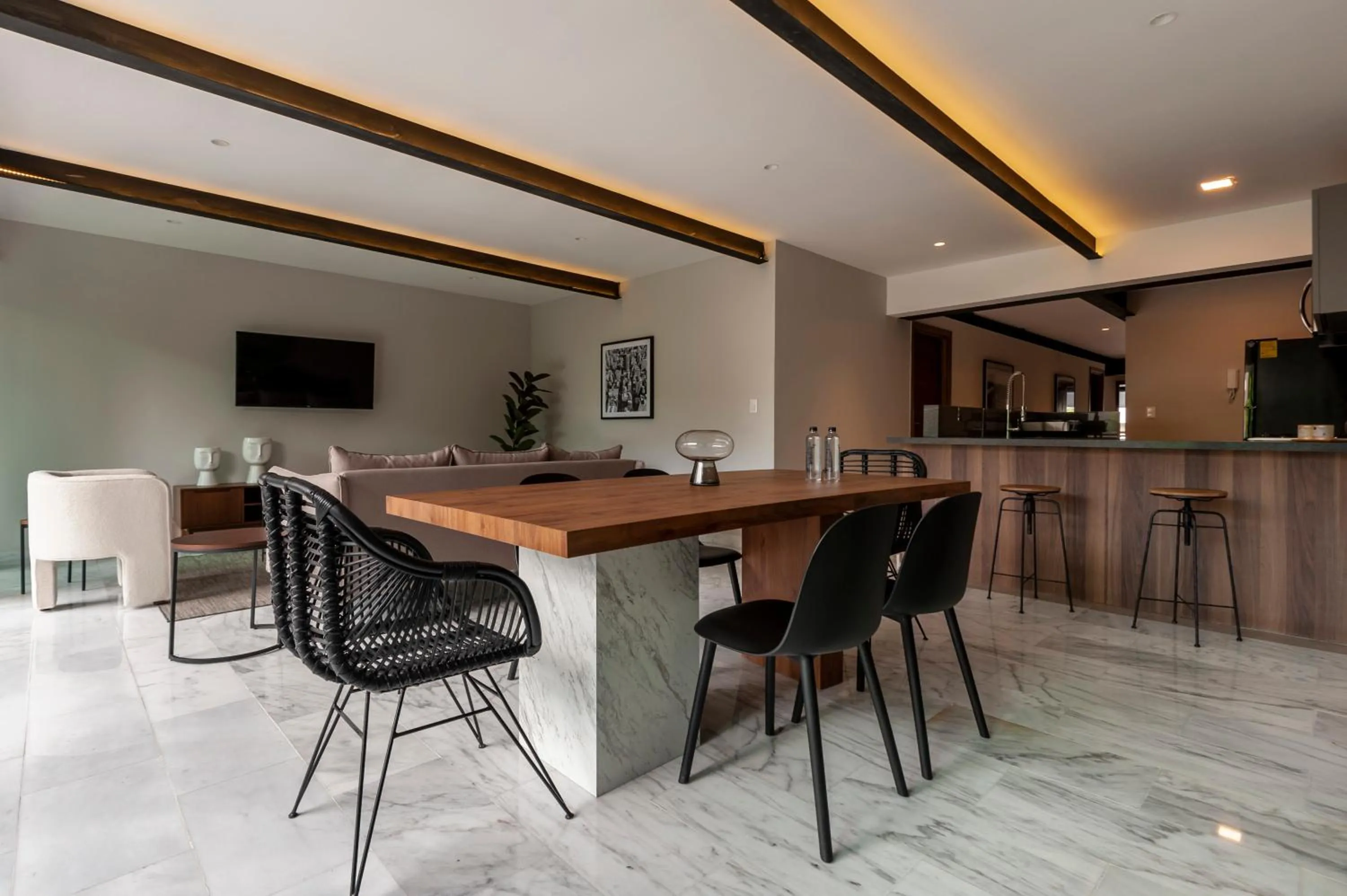 Dining area in Arquimedes 138 by Wynwood House