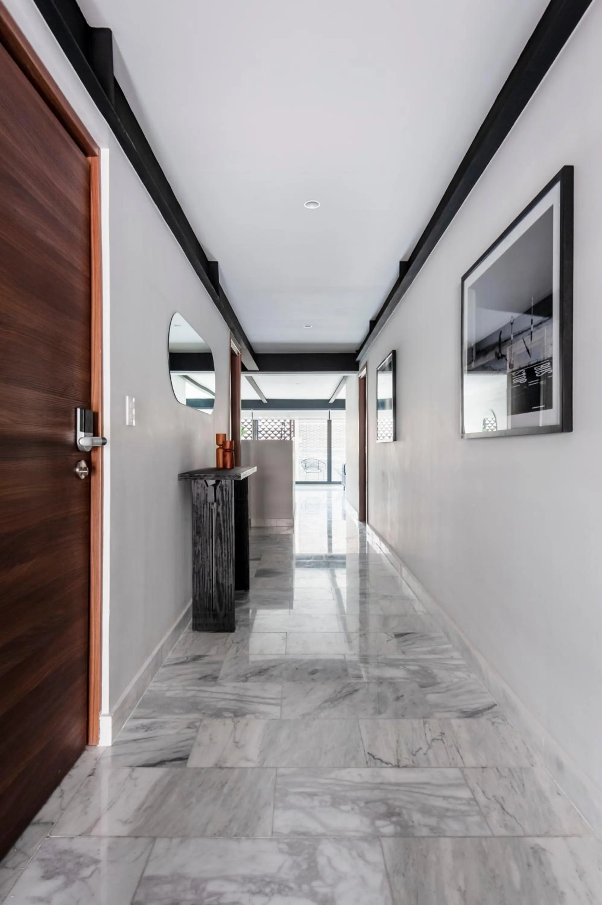 Photo of the whole room in Arquimedes 138 by Wynwood House