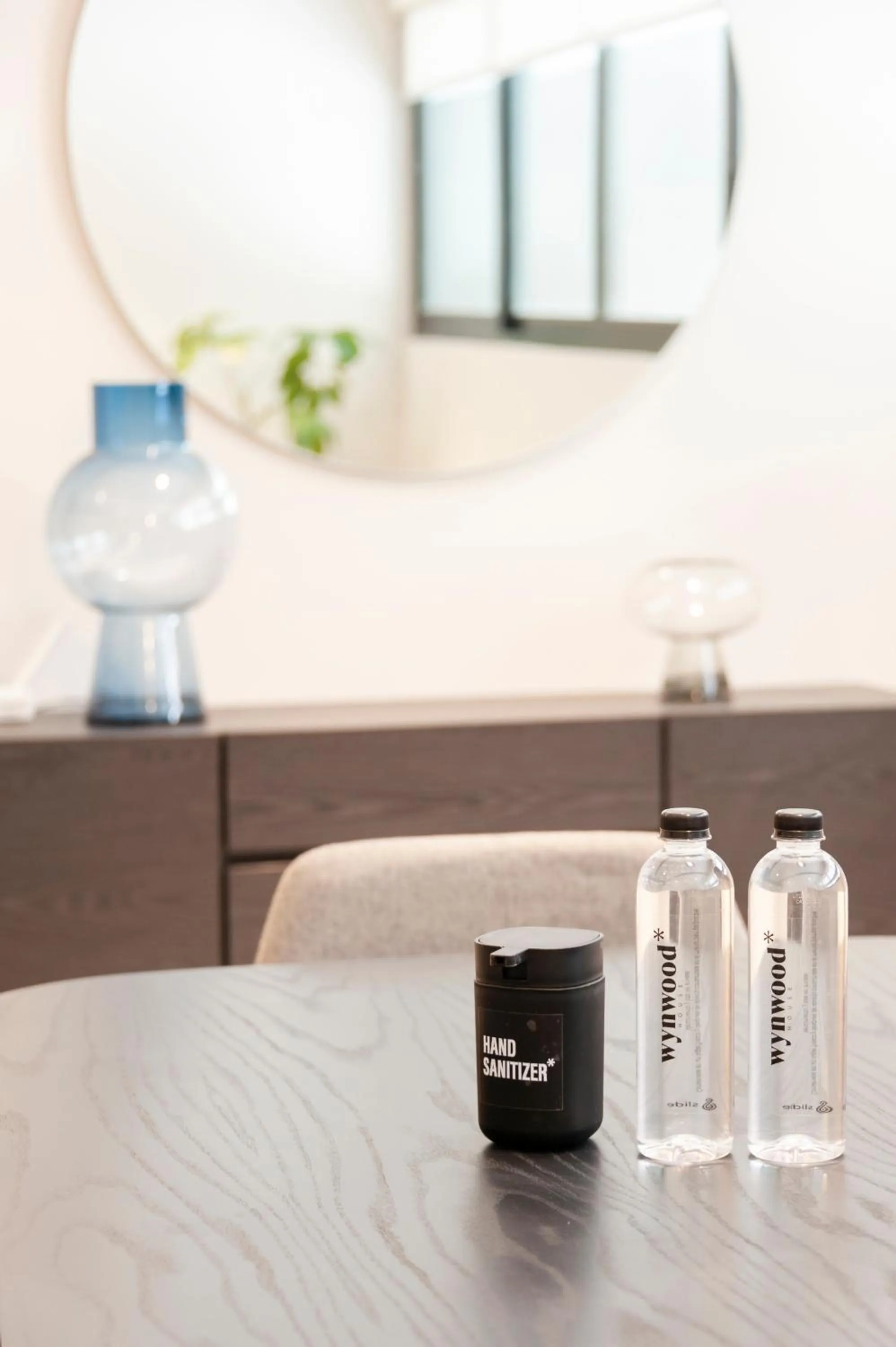 Decorative detail in Arquimedes 138 by Wynwood House