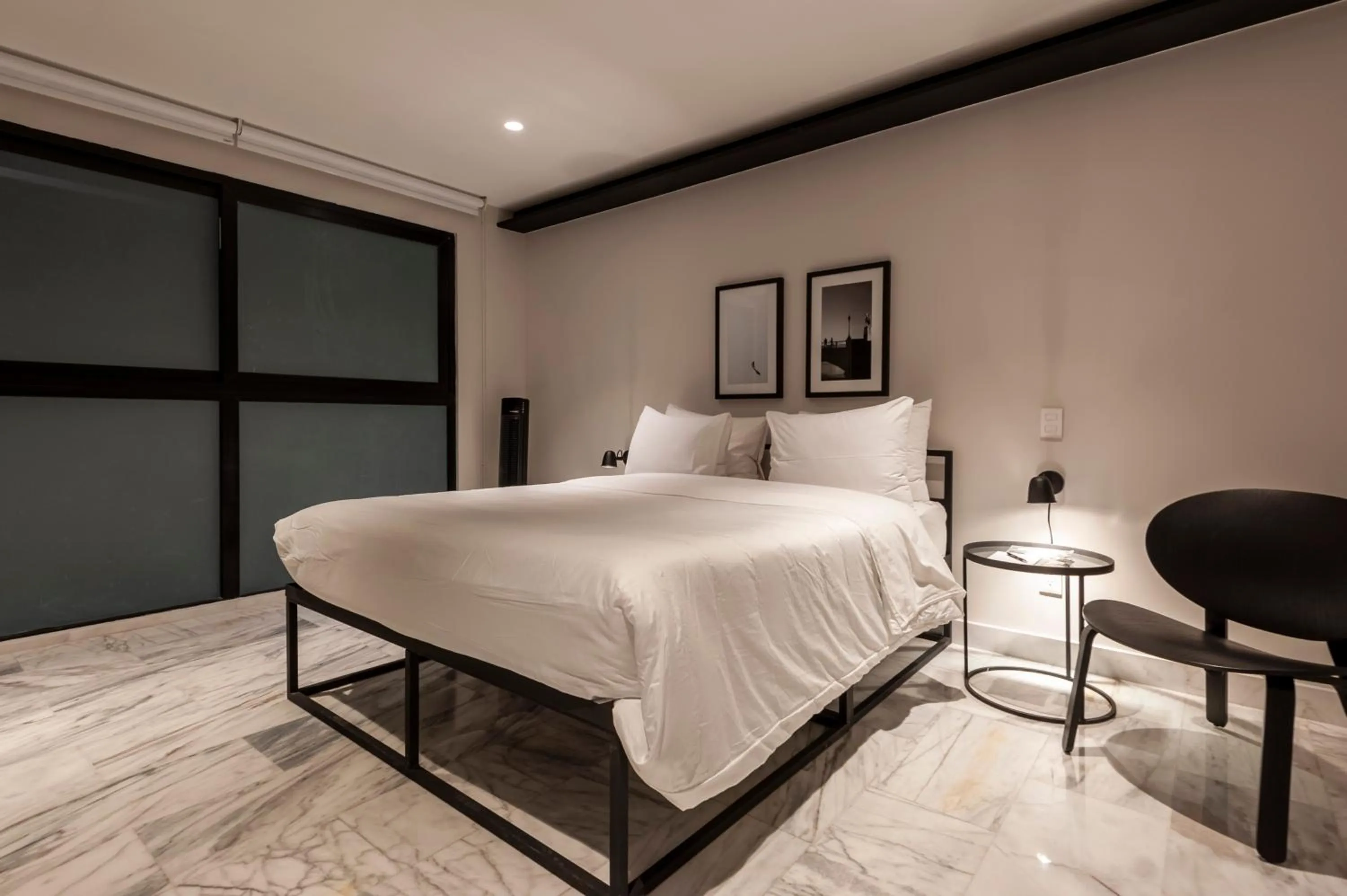 Bedroom in Arquimedes 138 by Wynwood House