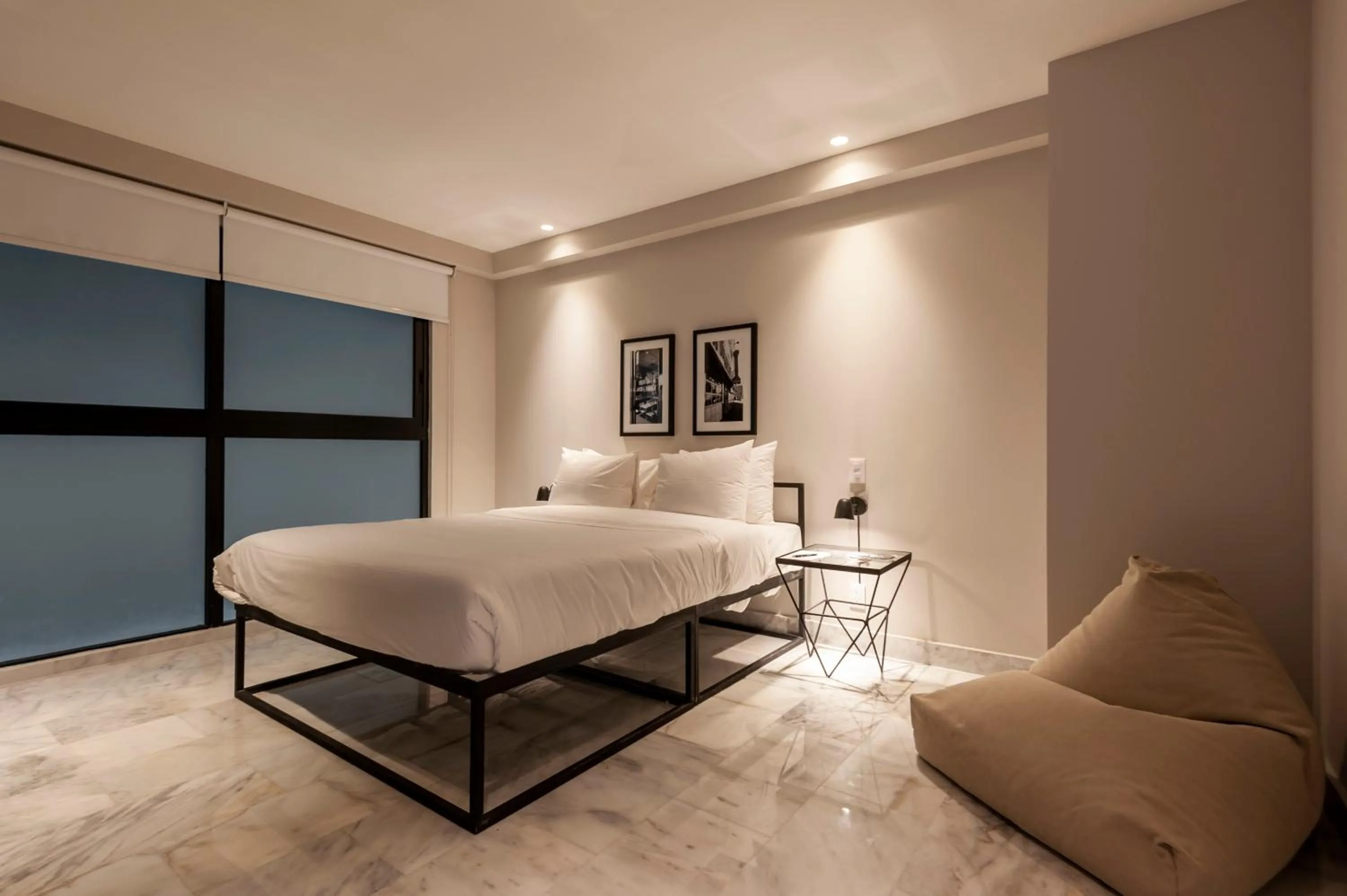 Bedroom in Arquimedes 138 by Wynwood House