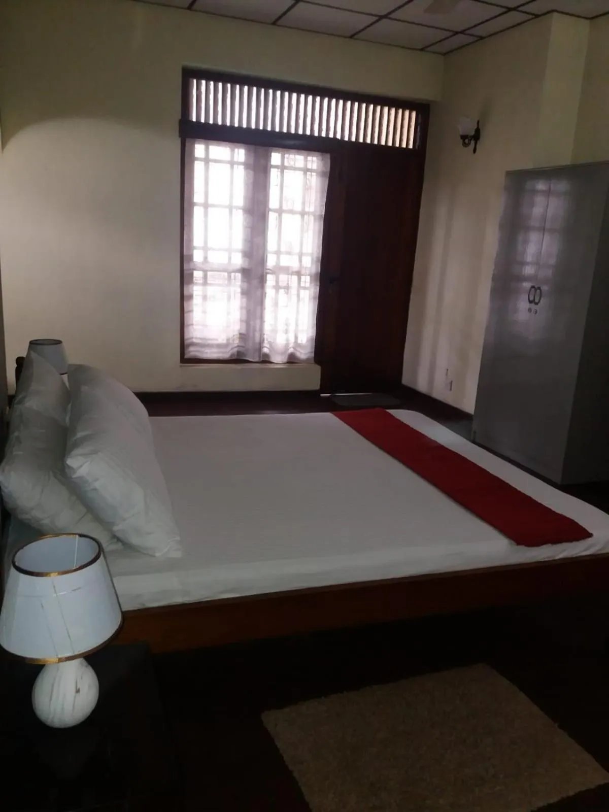 Bed in Oasis Colombo