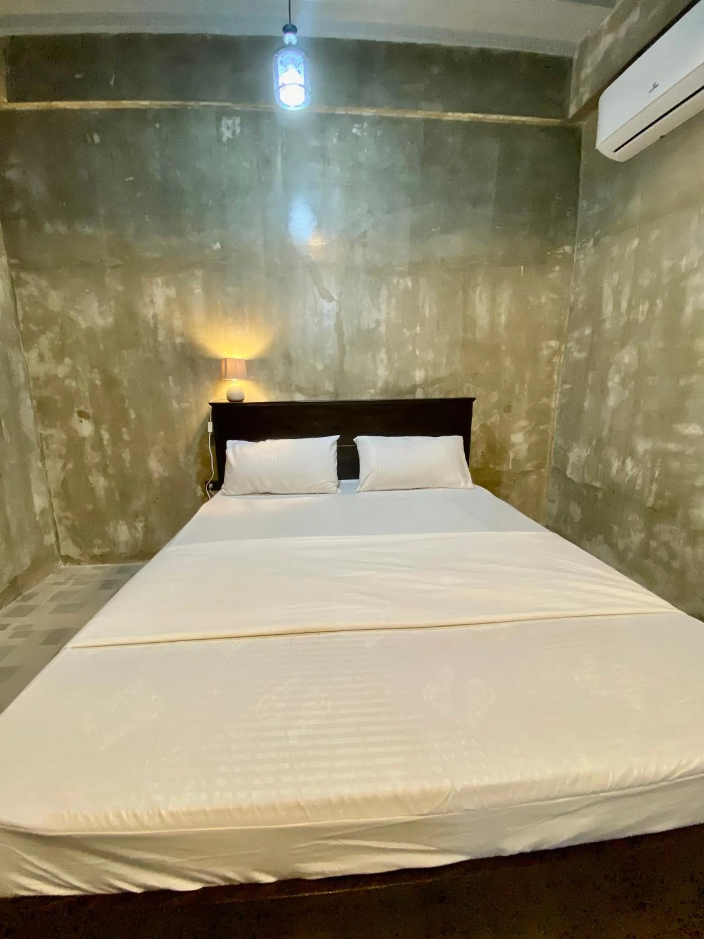 Bedroom, Bed in Hai Inn