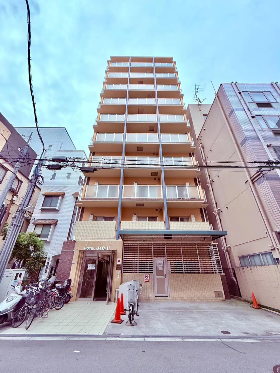 Hotel J&C-I