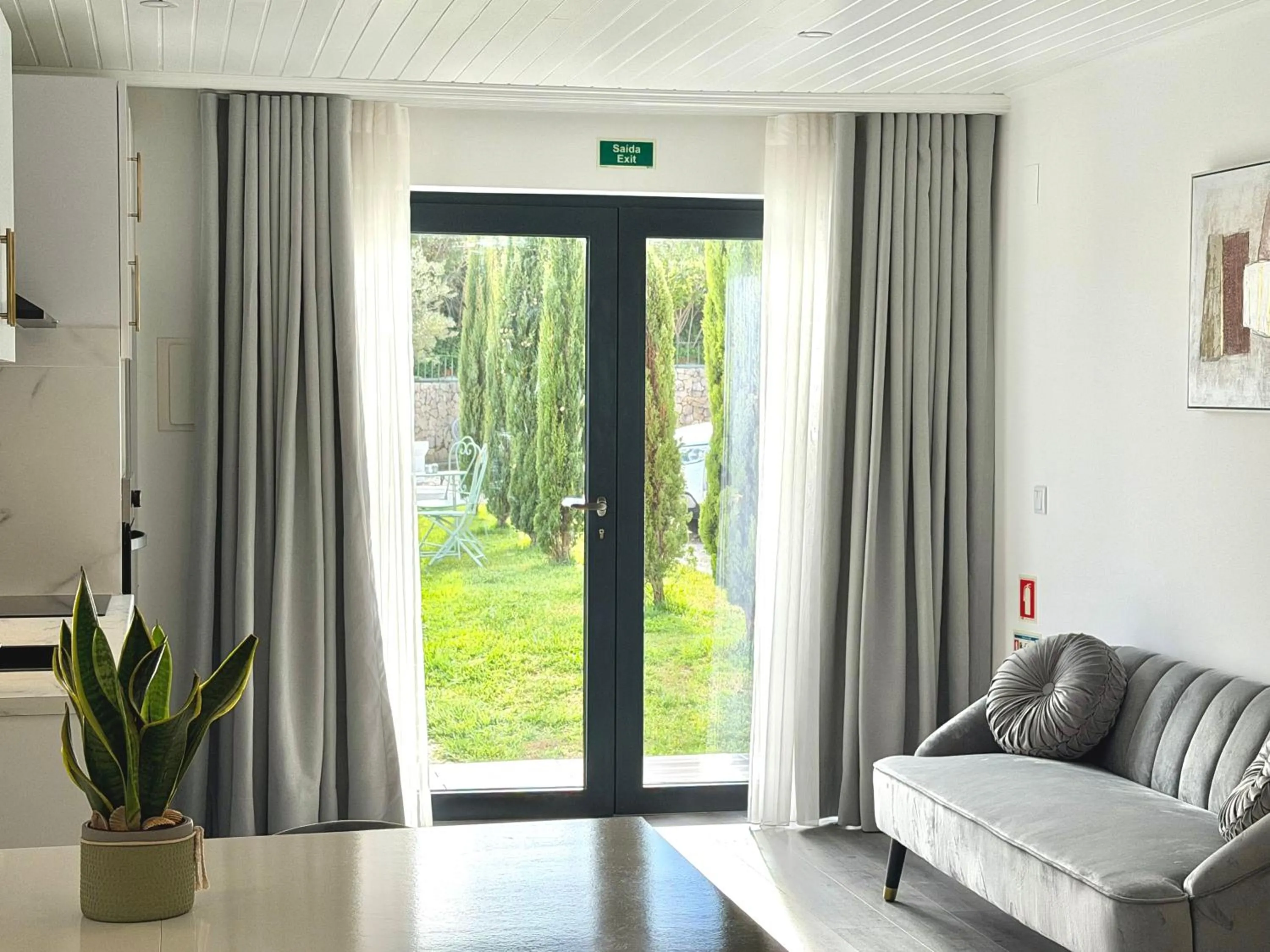 Vila Pombal Tomar Apartments - Pool & City Views
