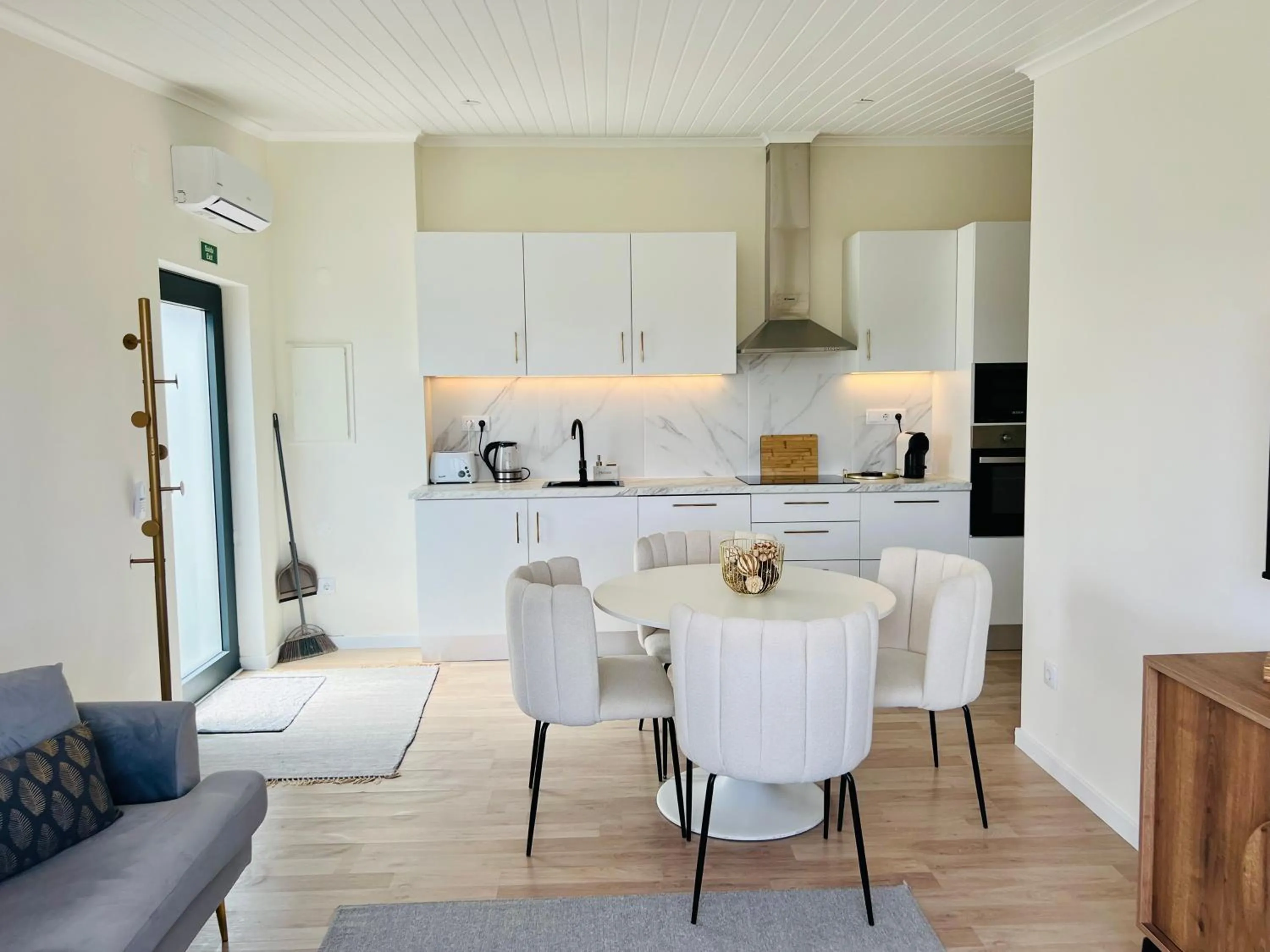 Vila Pombal Tomar Apartments - Pool & City Views