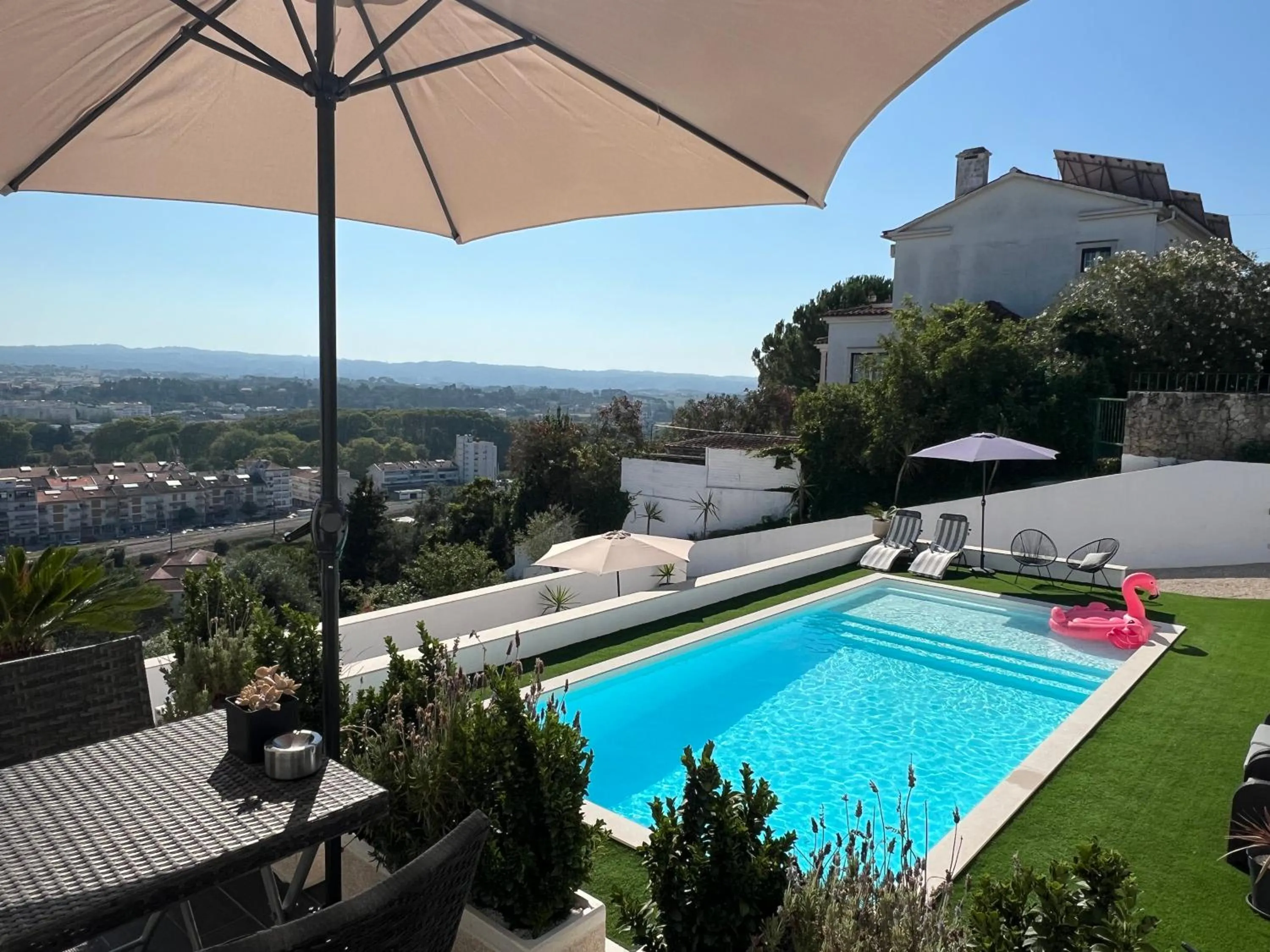 Vila Pombal Tomar Apartments - Pool & City Views