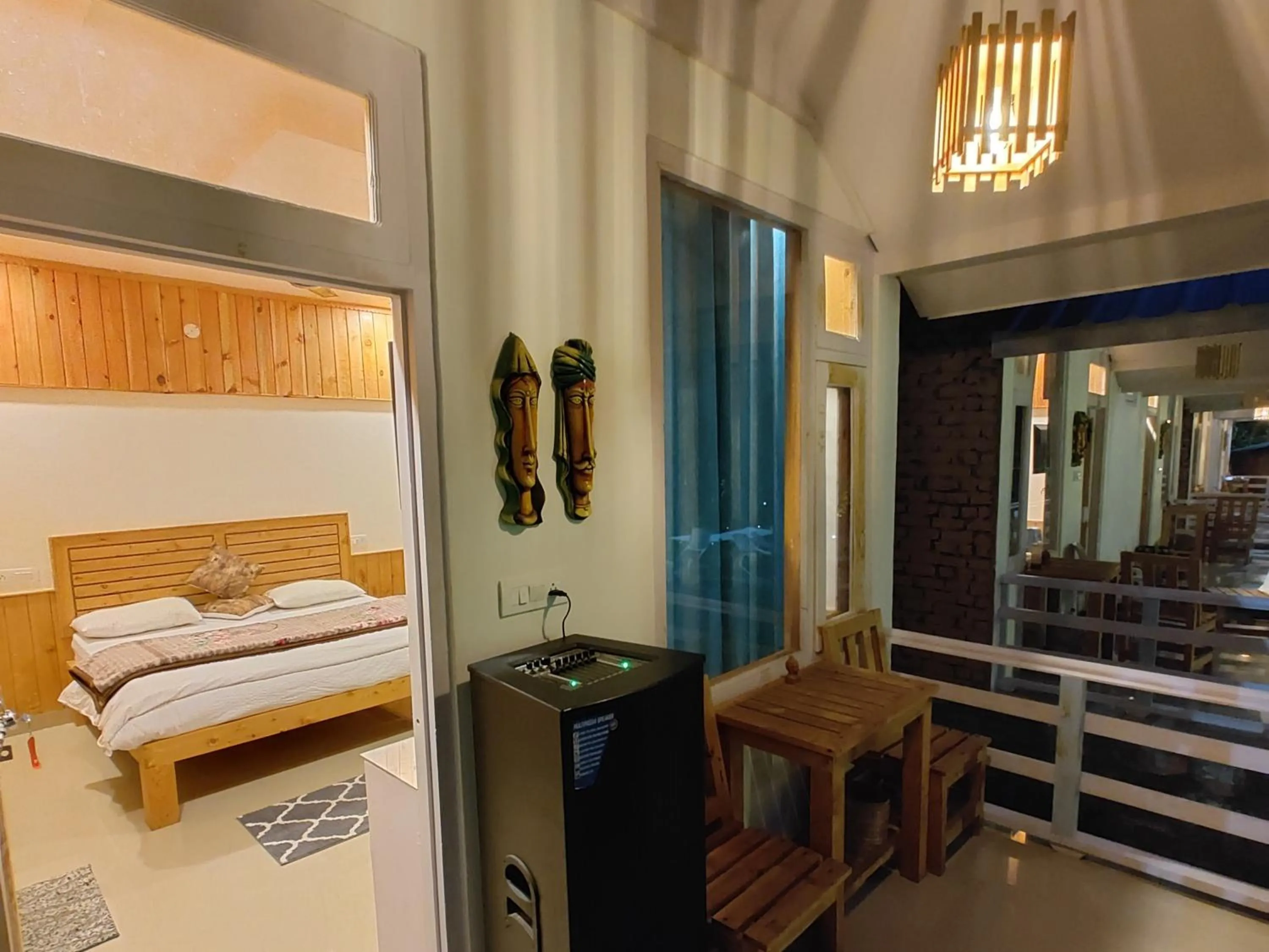 Balcony/Terrace, Bed in The Stream Kasol