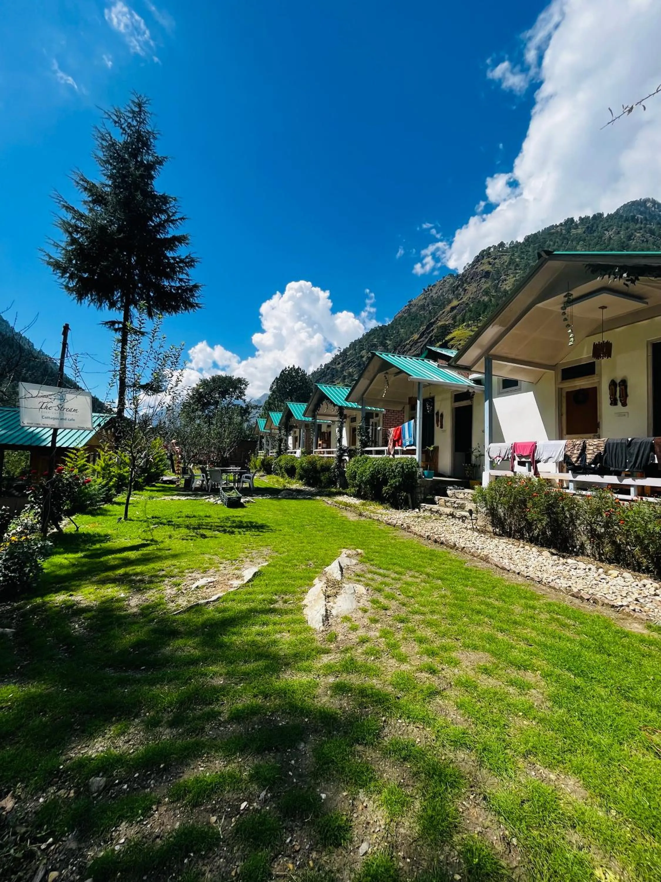 Garden in The Stream Kasol