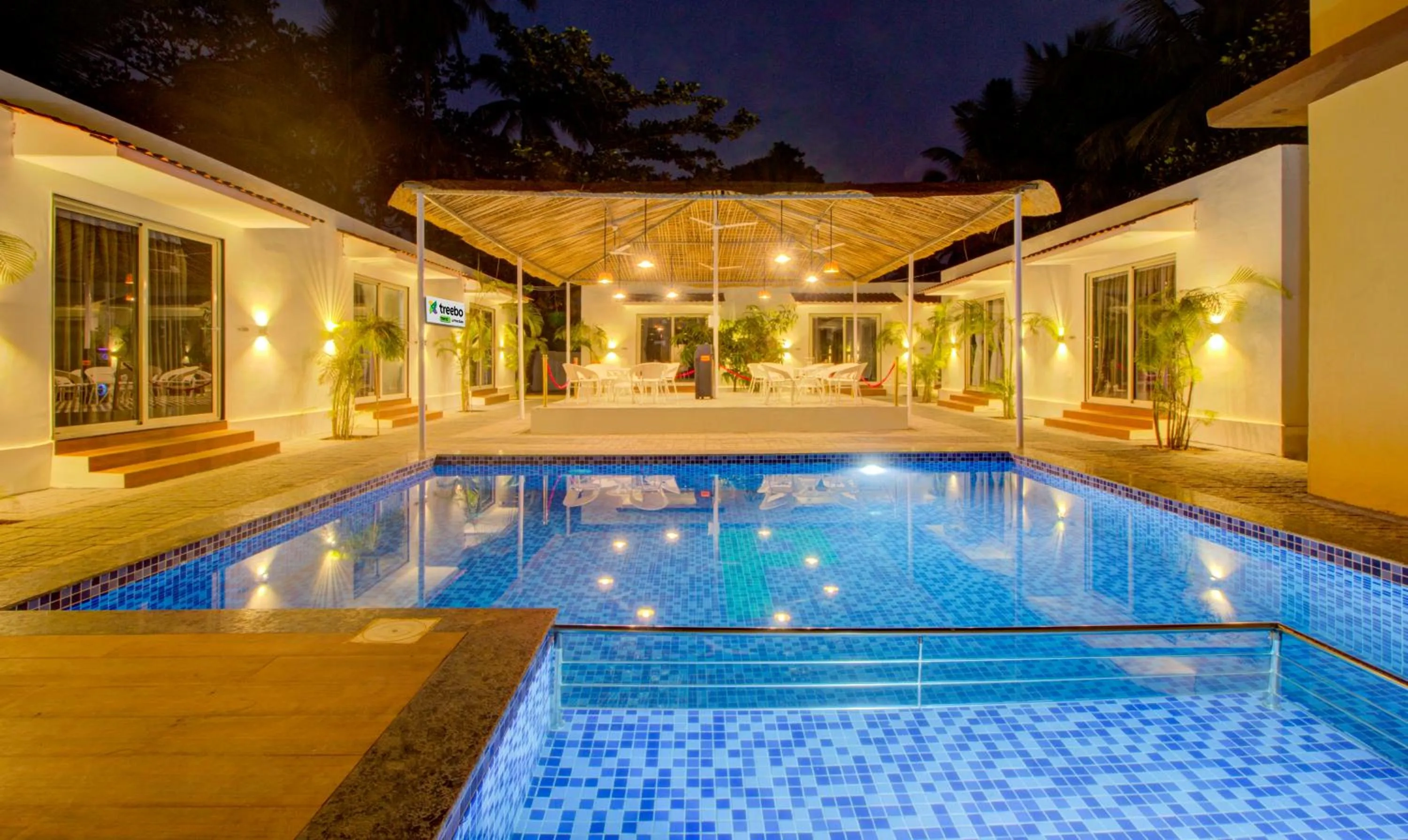 Swimming pool in Treebo Code Red