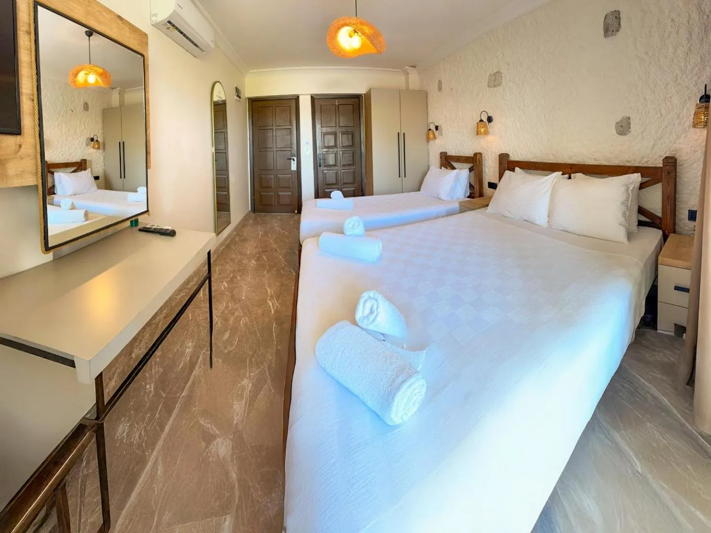 Bed in NURİYE ALACATI