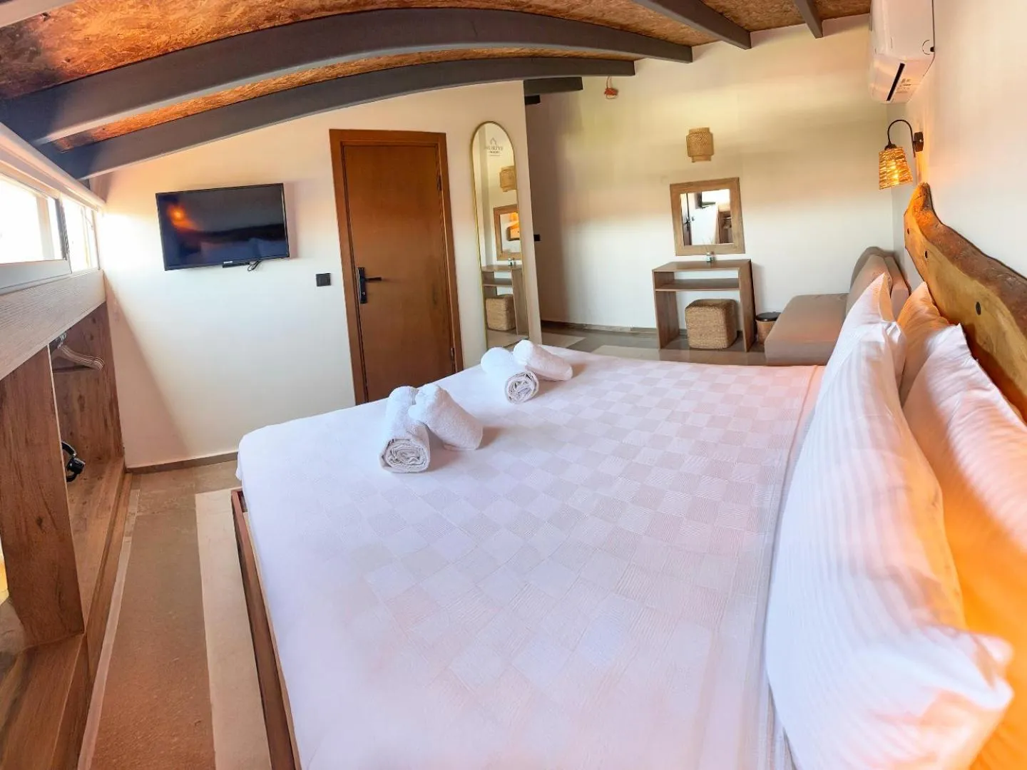 Bed in NURİYE ALACATI