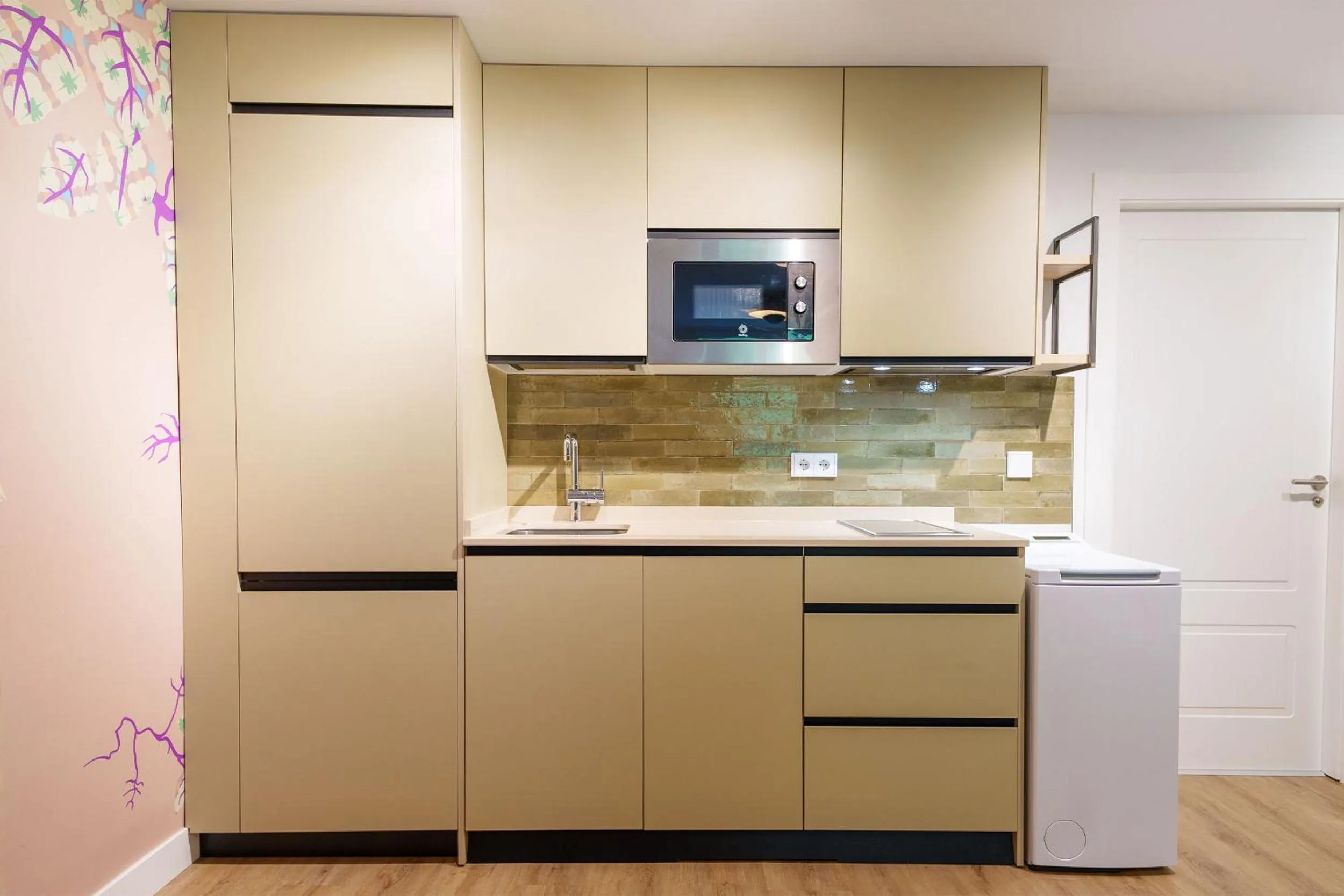 Kitchen or kitchenette in Spirit Apartamentos Valladolid Centro
