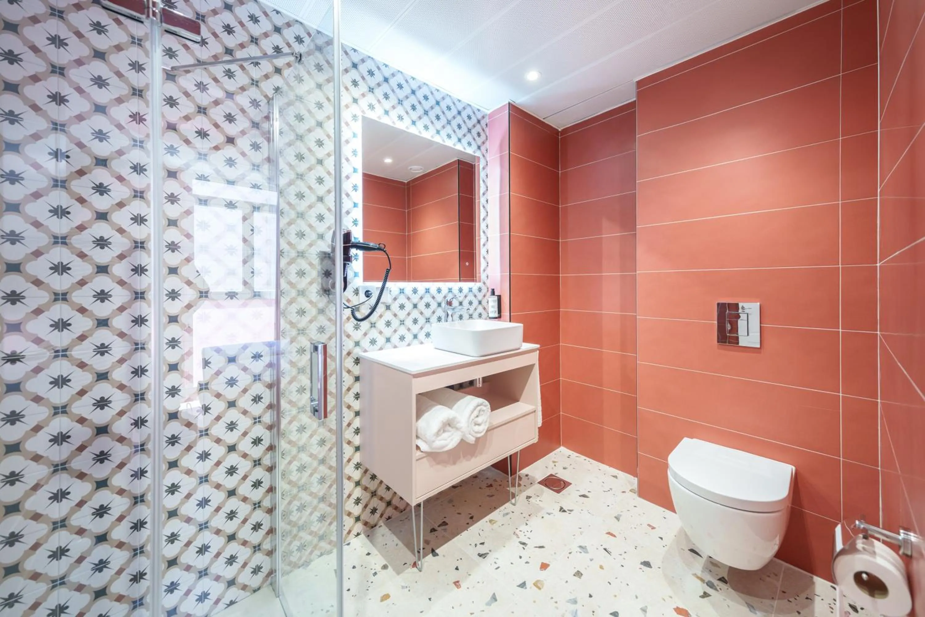 Bathroom in Spirit Apartamentos Valladolid Centro