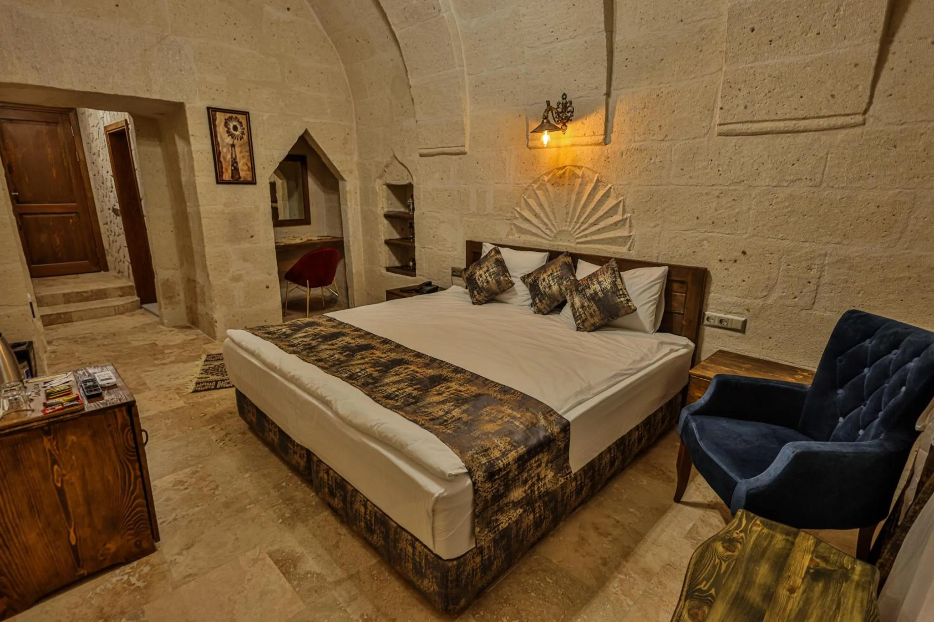 Photo of the whole room, Bed in CaveAdocia Stone&Cave Hotel