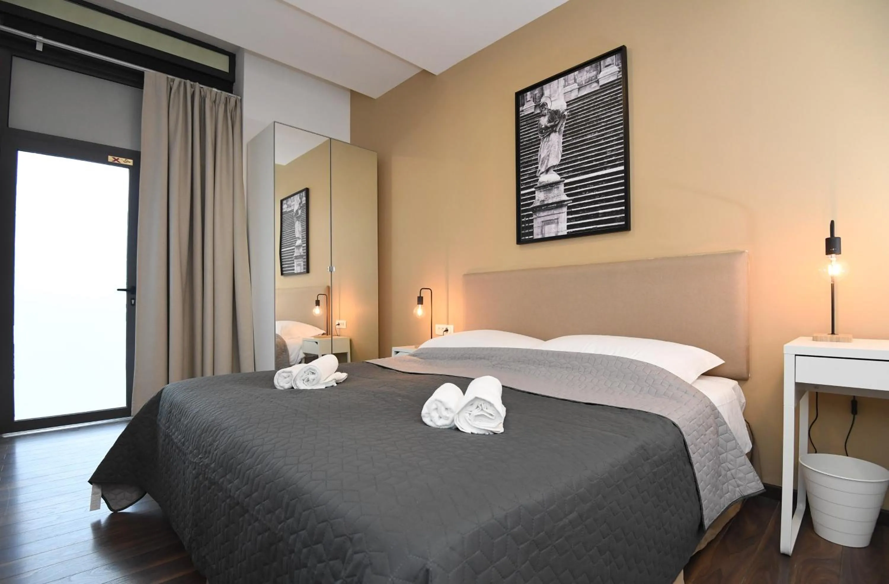 Il Padrino Rooms