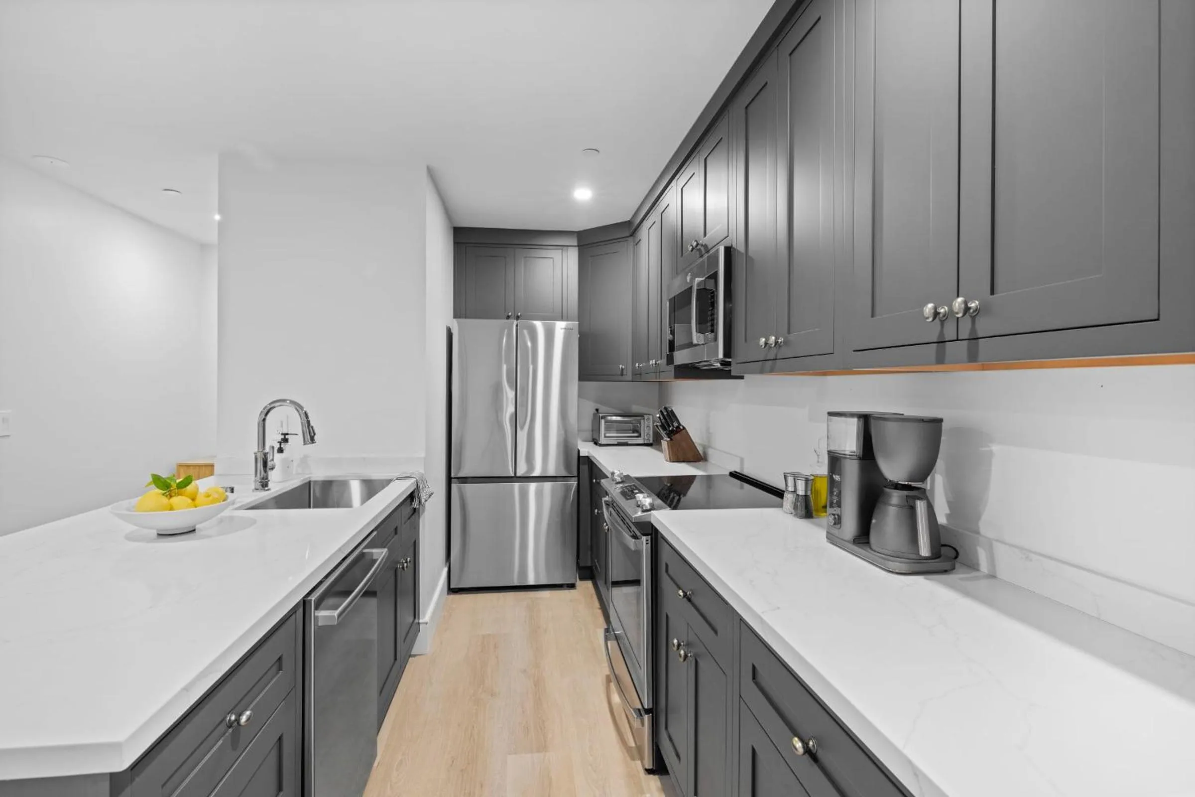 Coffee/tea facilities in Casa Jardin - Boutique Suites in Downtown Santa Barbara