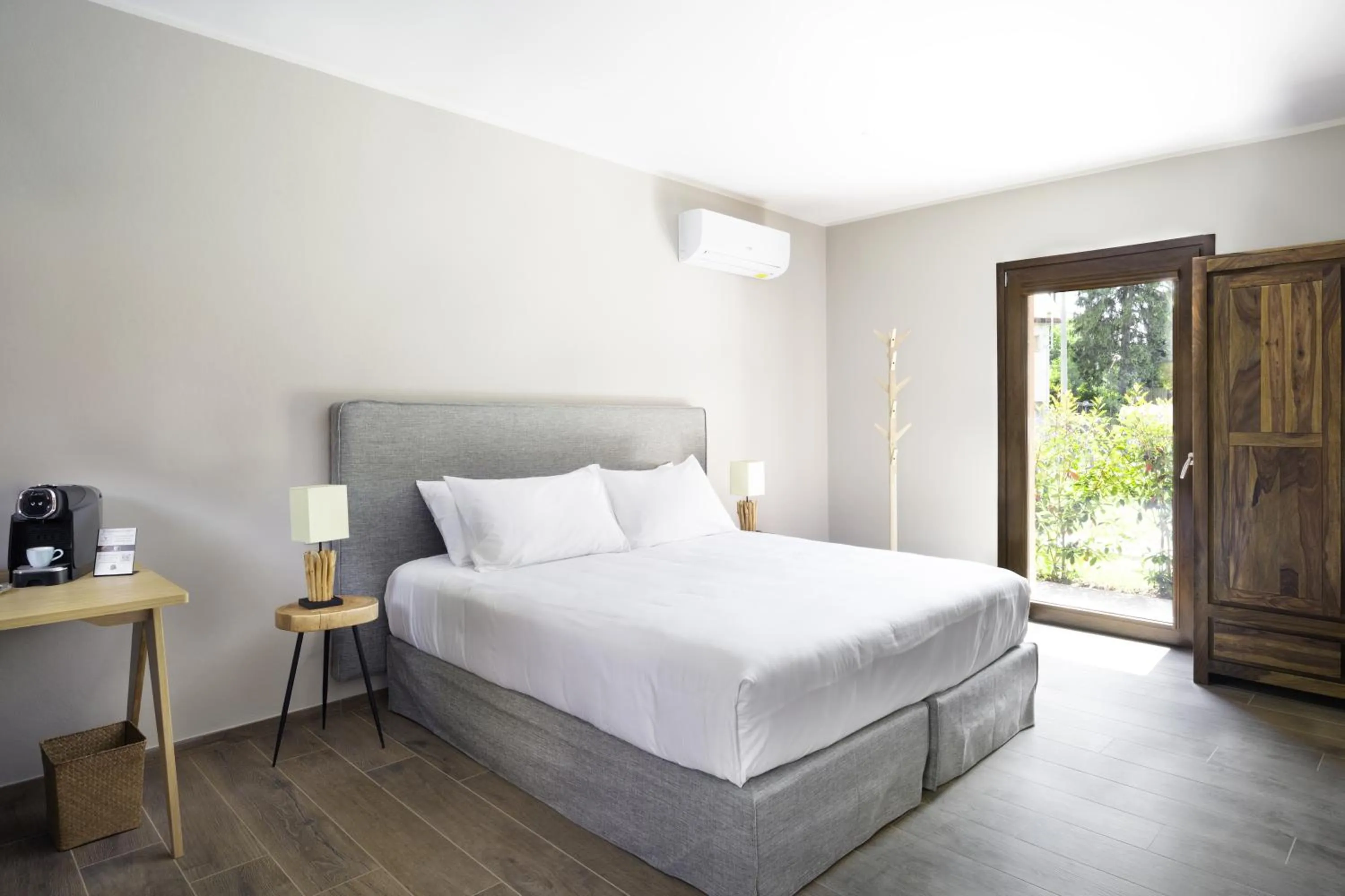 Bed in Villa Il Platano