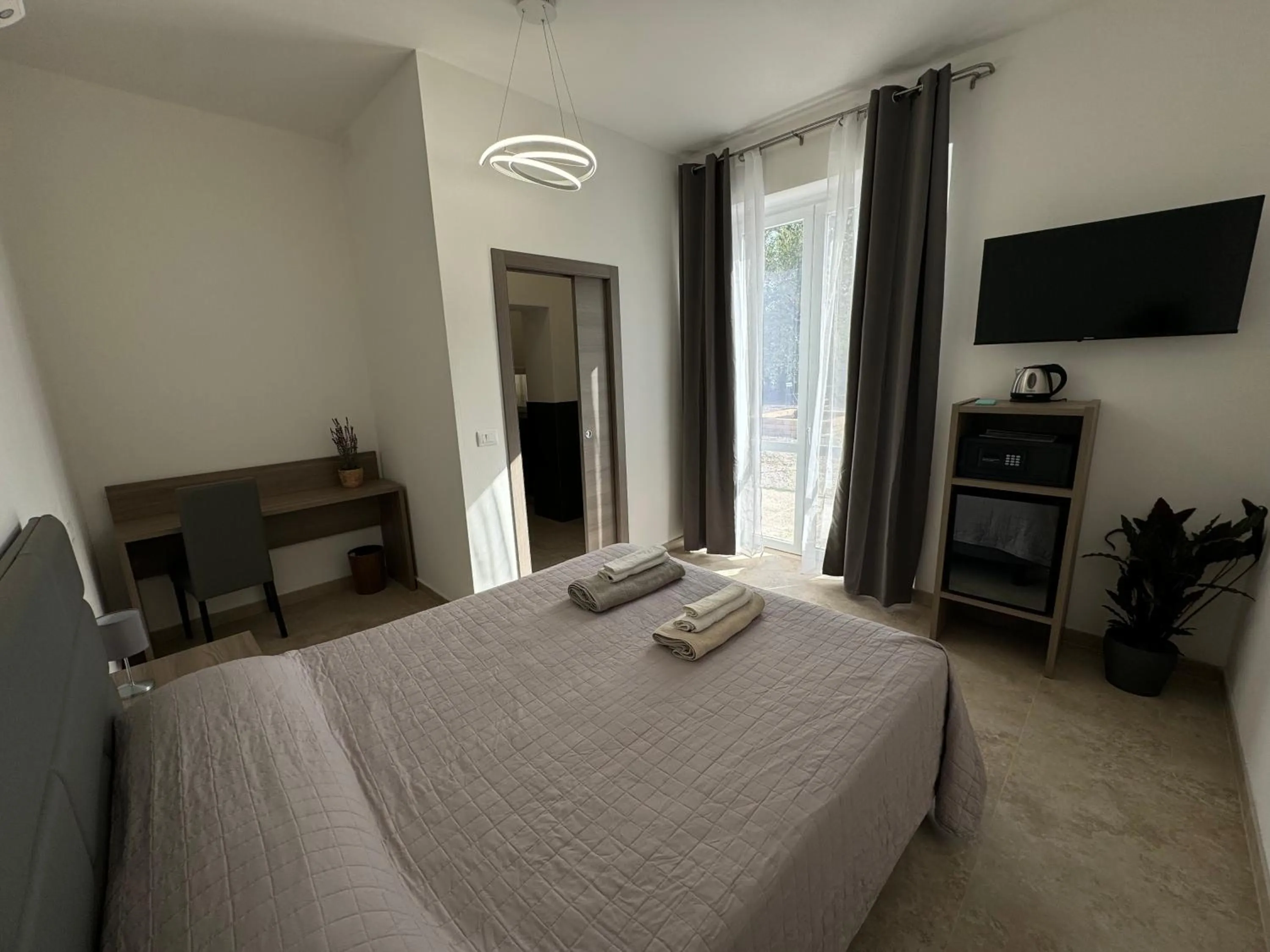 Bed in Montecristo B&B