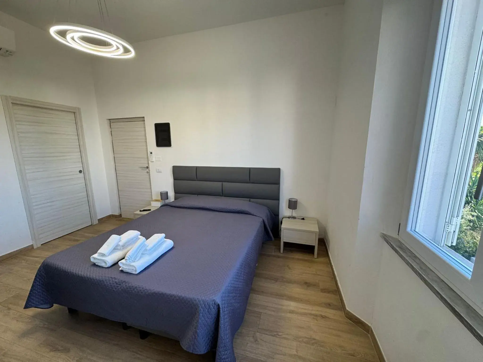 Double Room in Montecristo B&B Double Room in Montecristo B&B