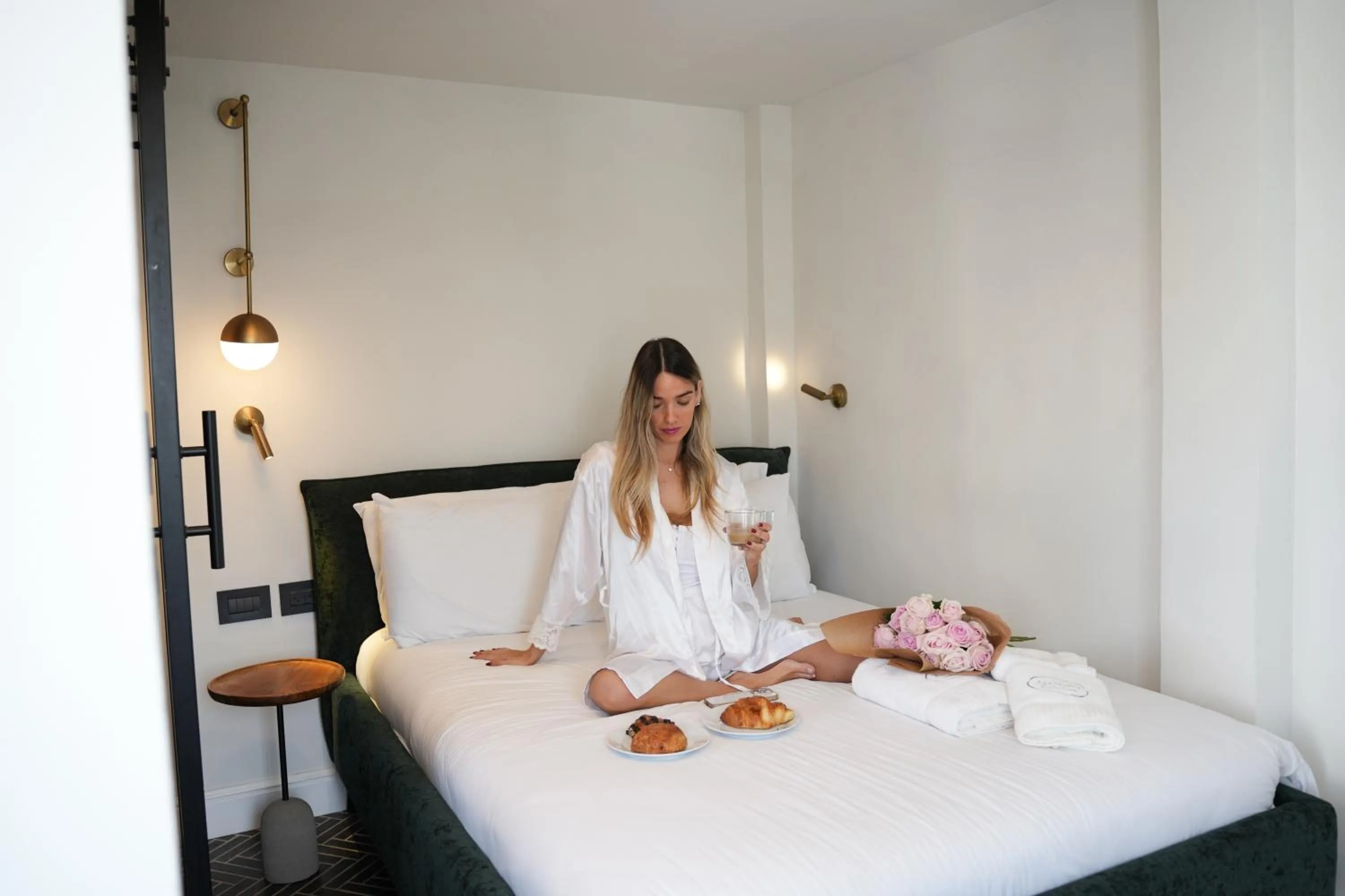 Bed in Allegro Neve Tzedek Boutique Suites - By HOMY