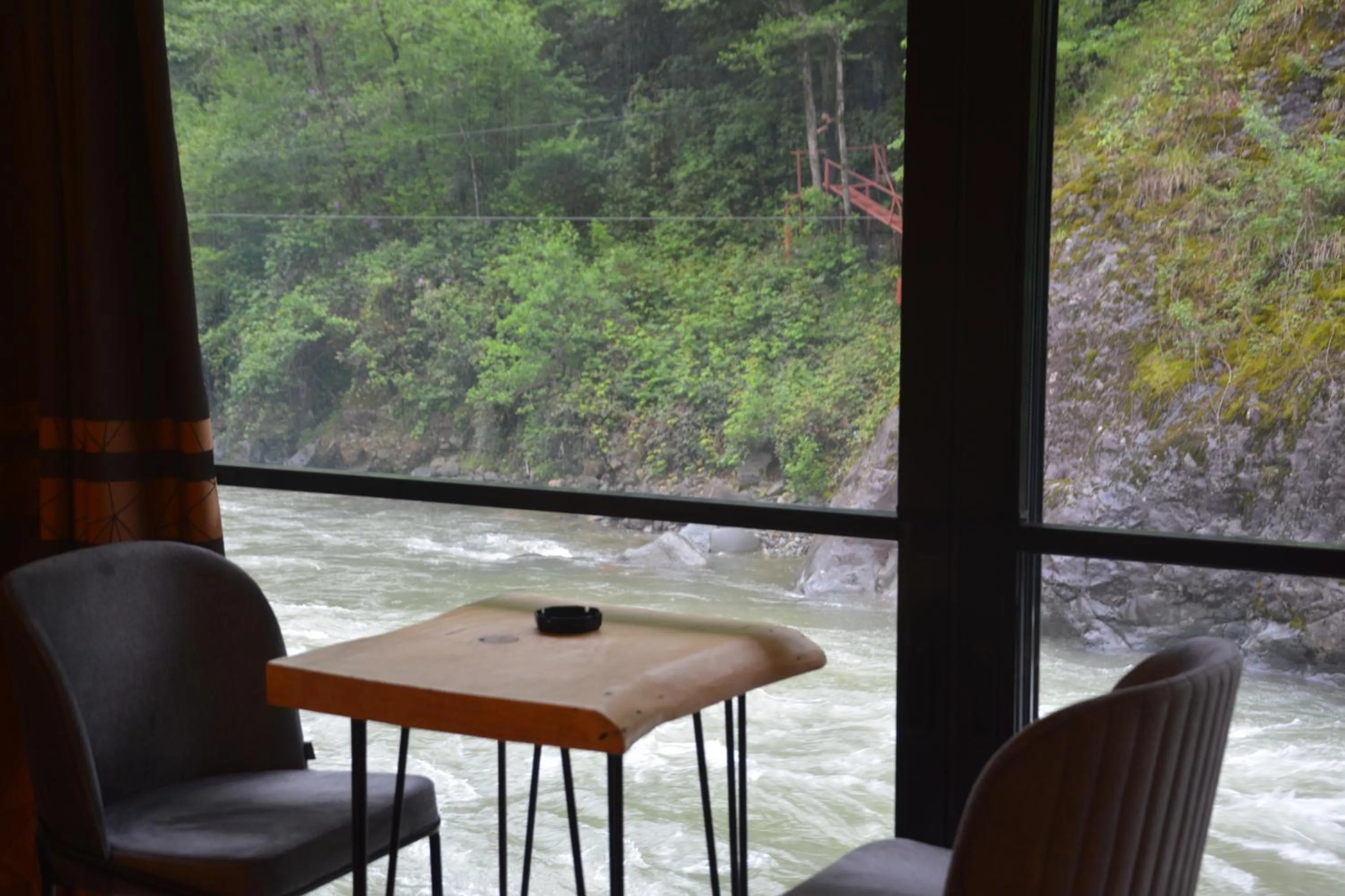 DOĞAL SUİT BUNGALOV