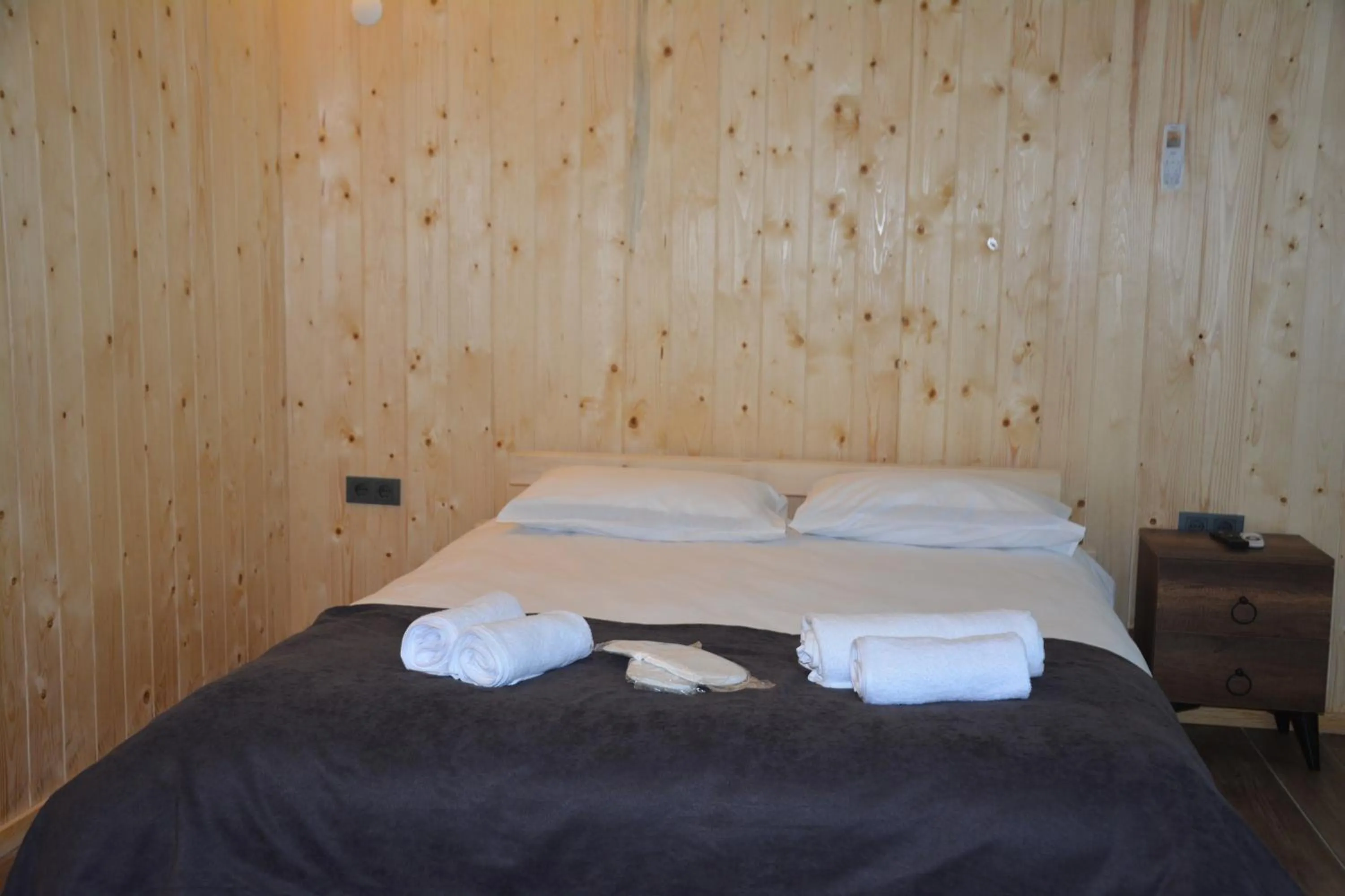 DOĞAL SUİT BUNGALOV