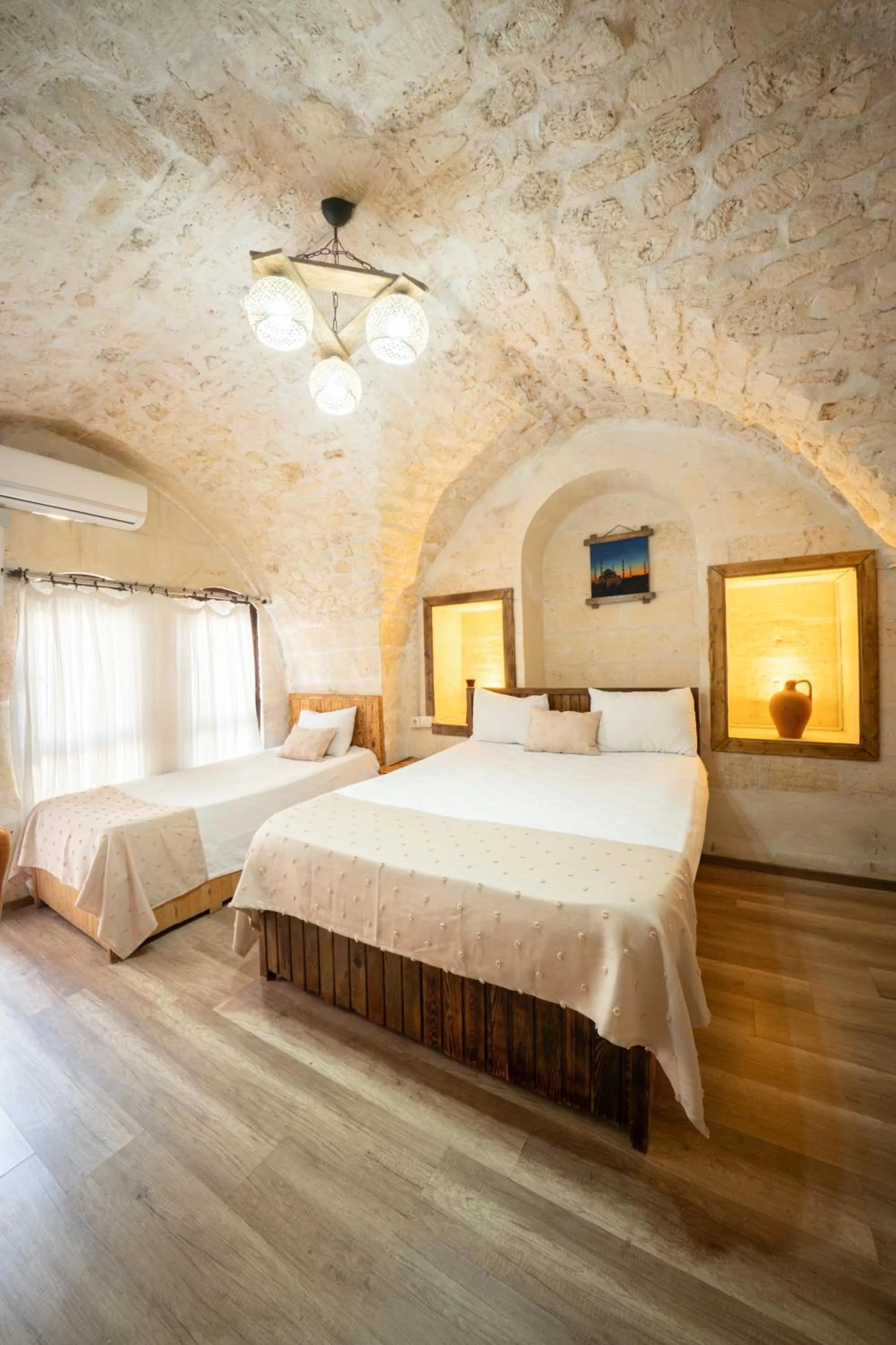 Bedroom, Bed in KARAGÜL Hotel