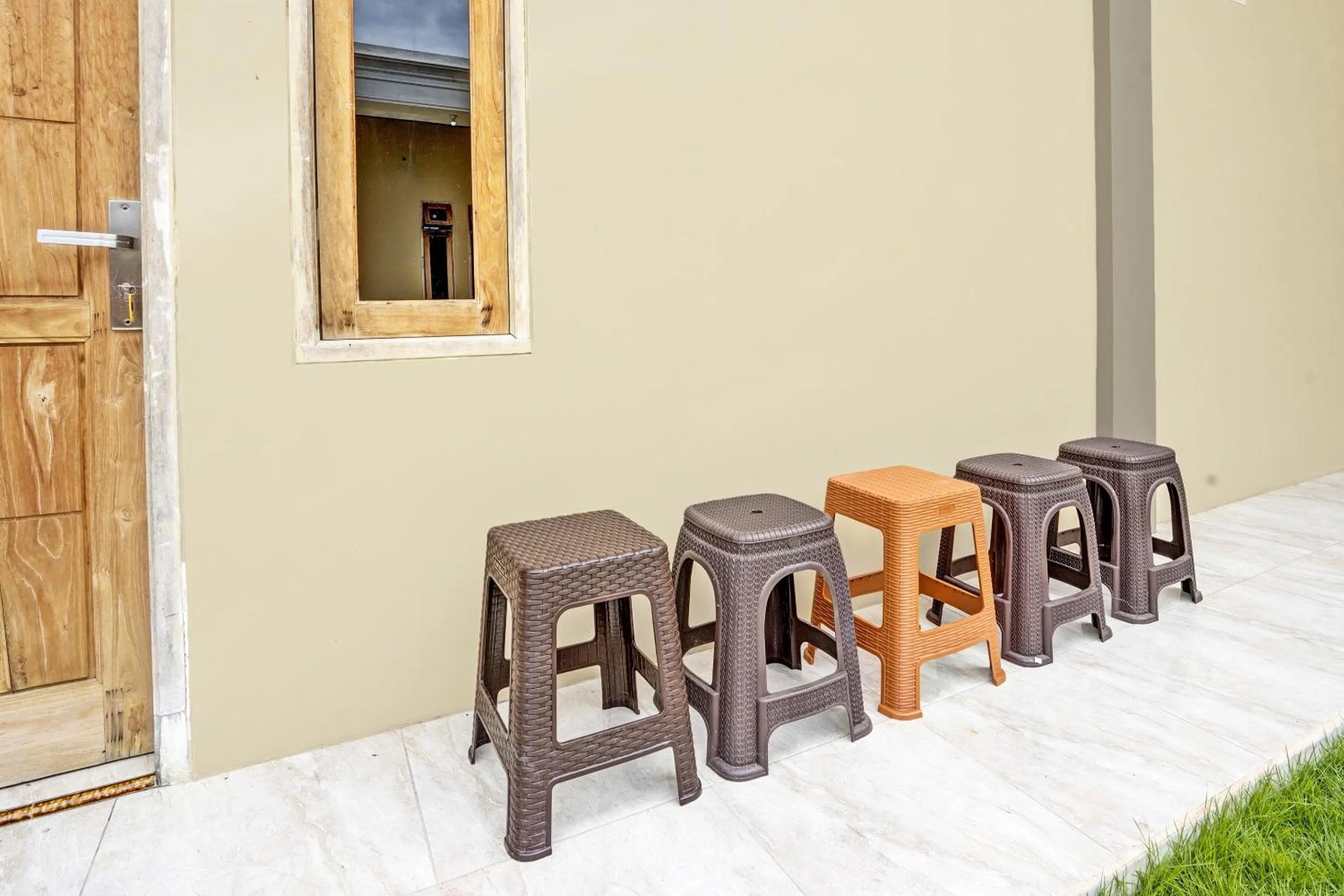 Lobby or reception in OYO 92541 Suny Kost Syariah