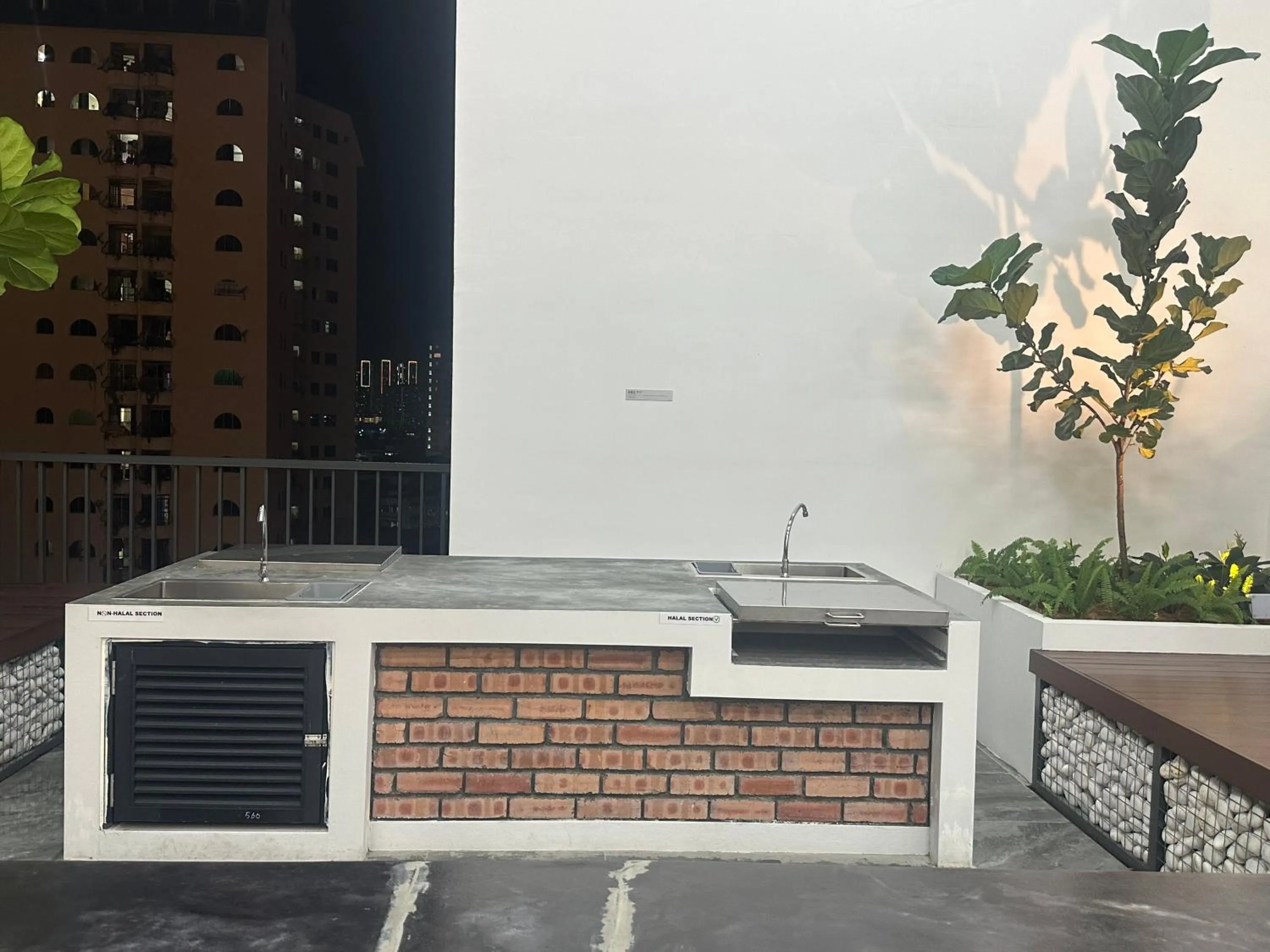 BBQ facilities in Chambers Suites KL