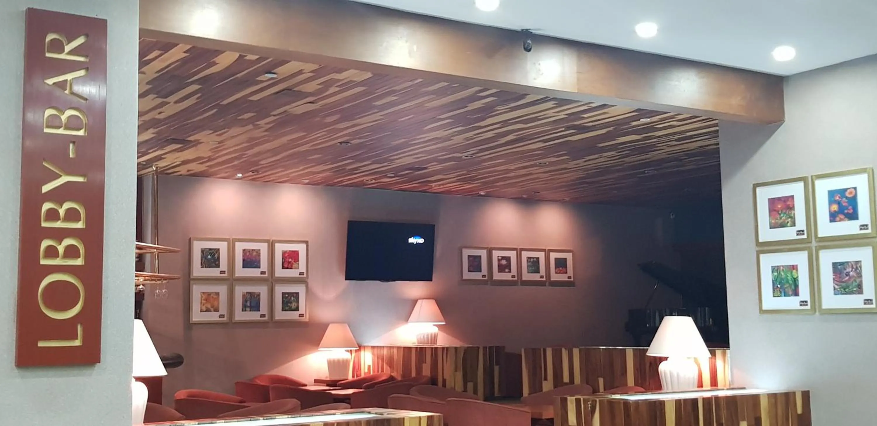 Lounge or bar in Hotel Finisterre