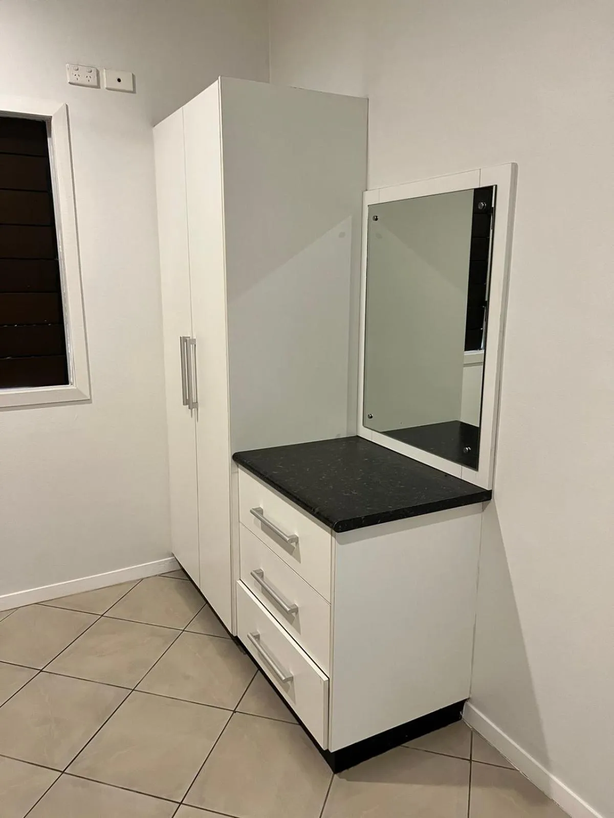 wardrobe in Garden Apartments