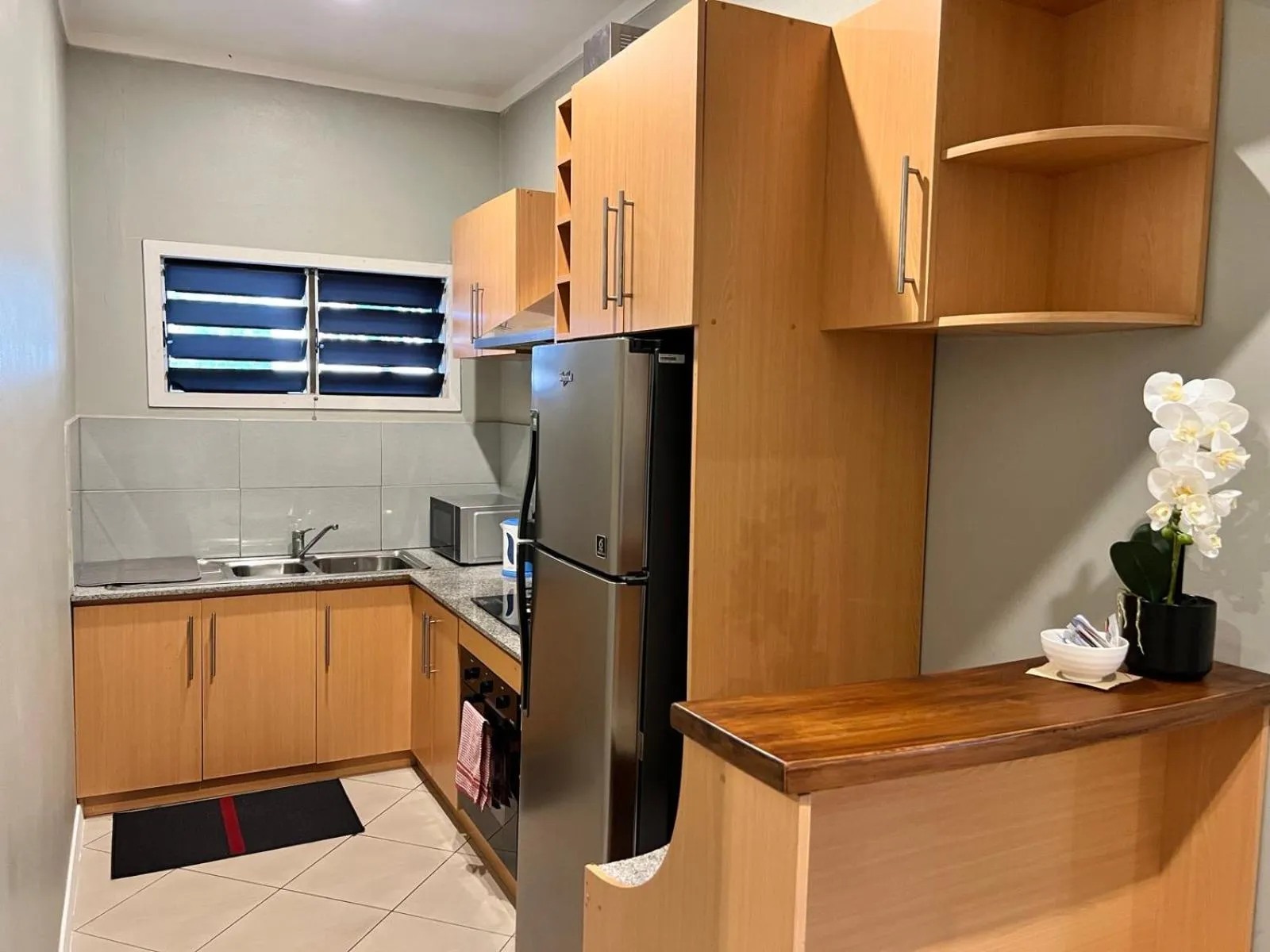 Kitchen or kitchenette in Garden Apartments