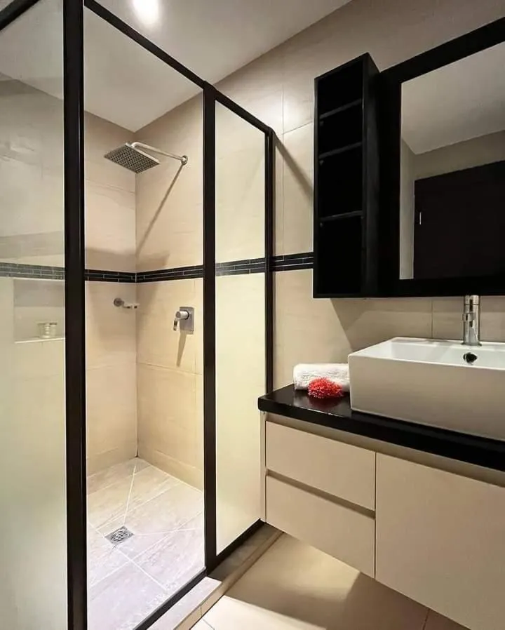 Shower in Garden Apartments