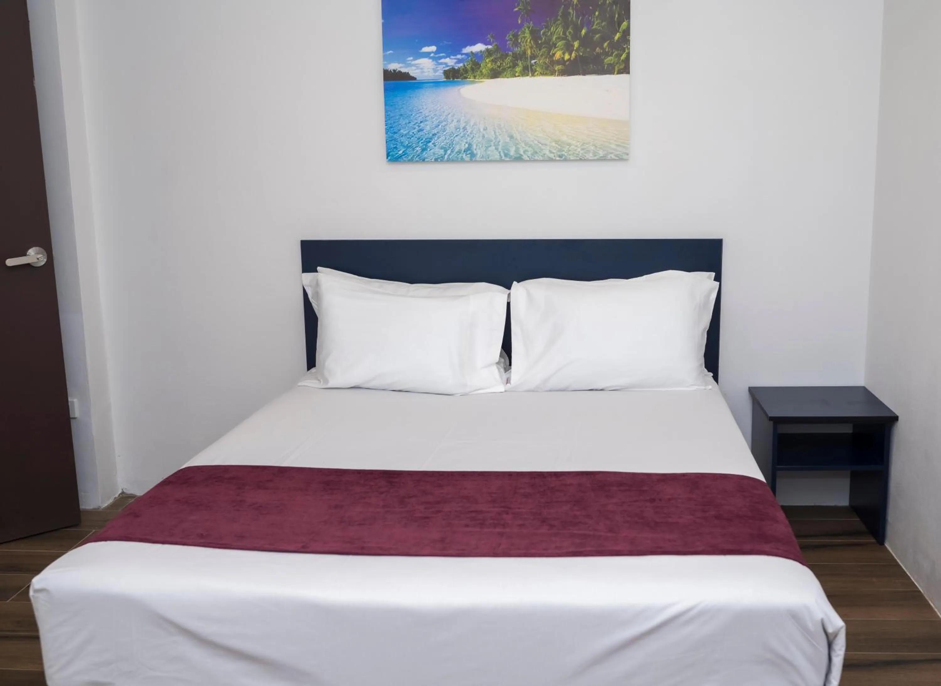 Bed in Garden Apartments