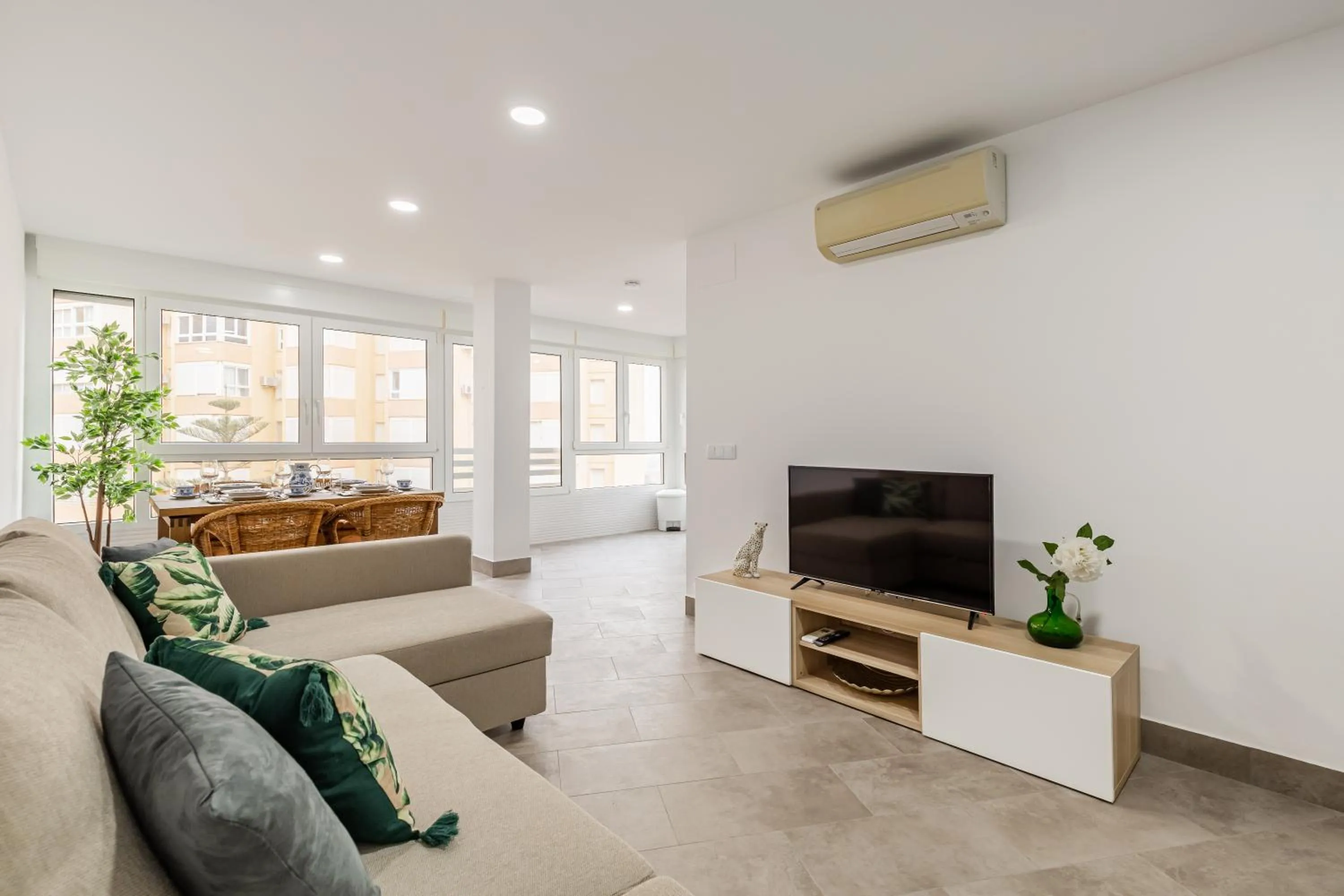 Modern Apartment Steps from the Beach