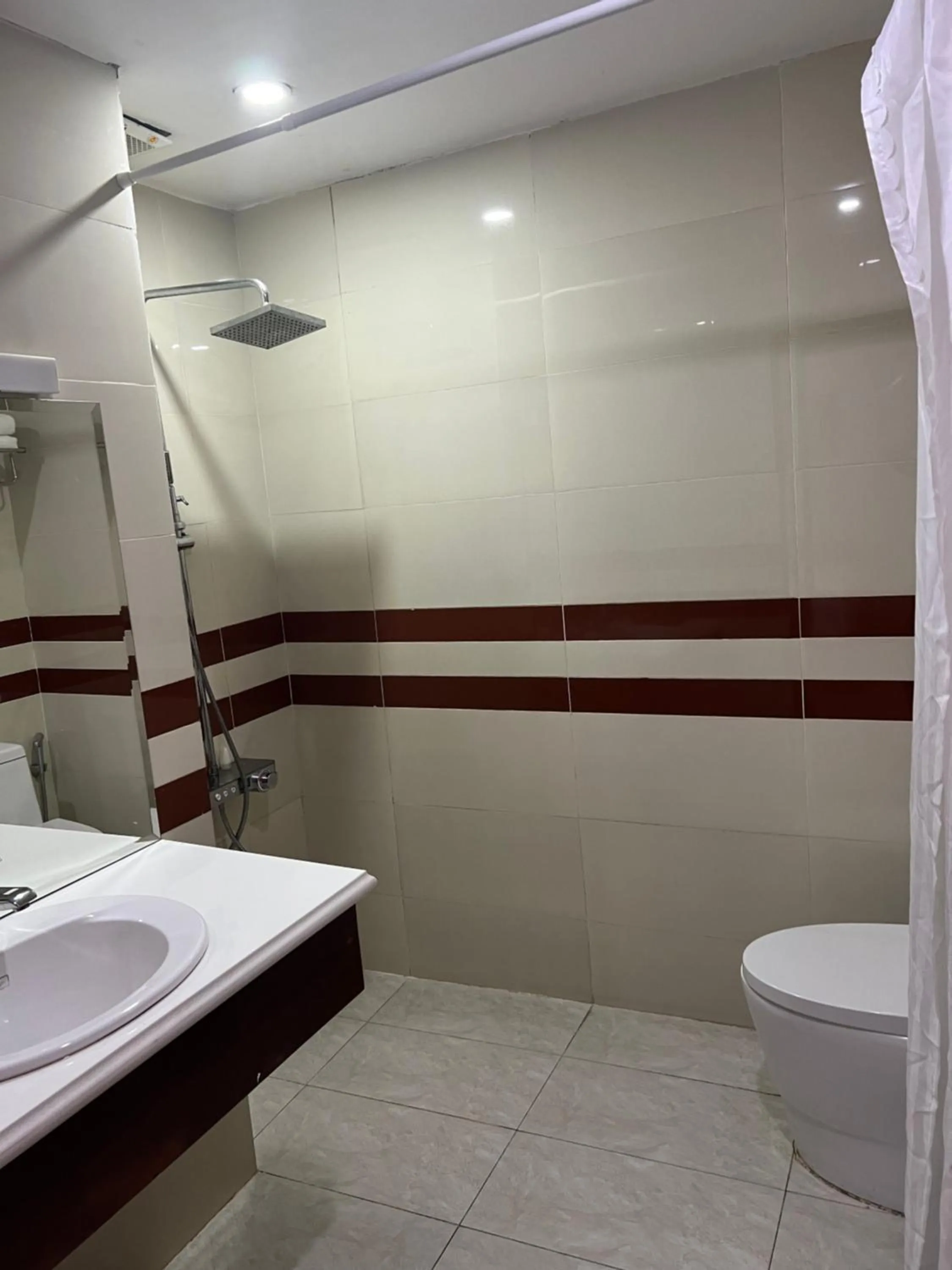 Toilet in Thành Vinh Hotel & Apartment