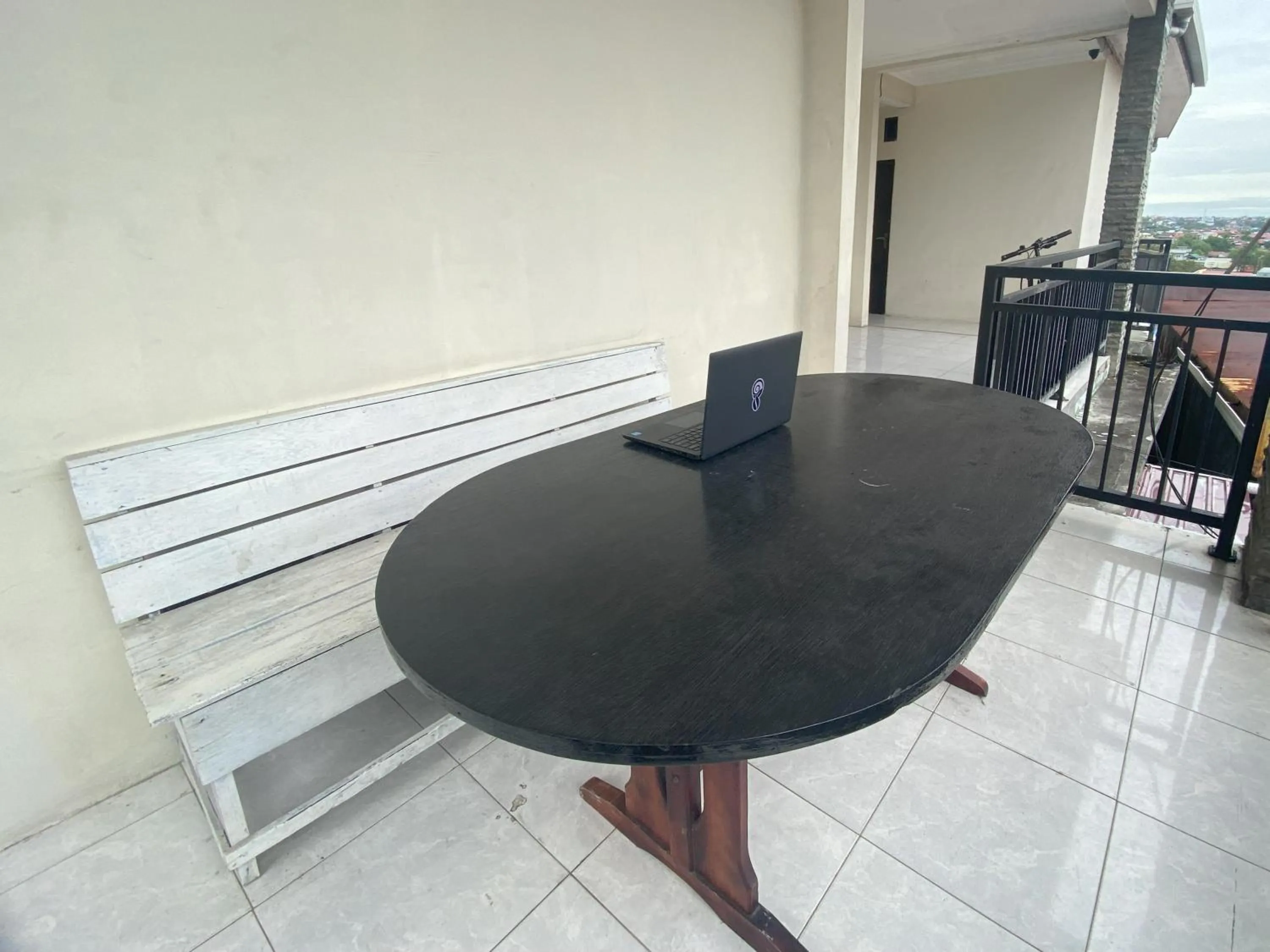 Lobby or reception in SPOT ON 92544 Senja Homestay