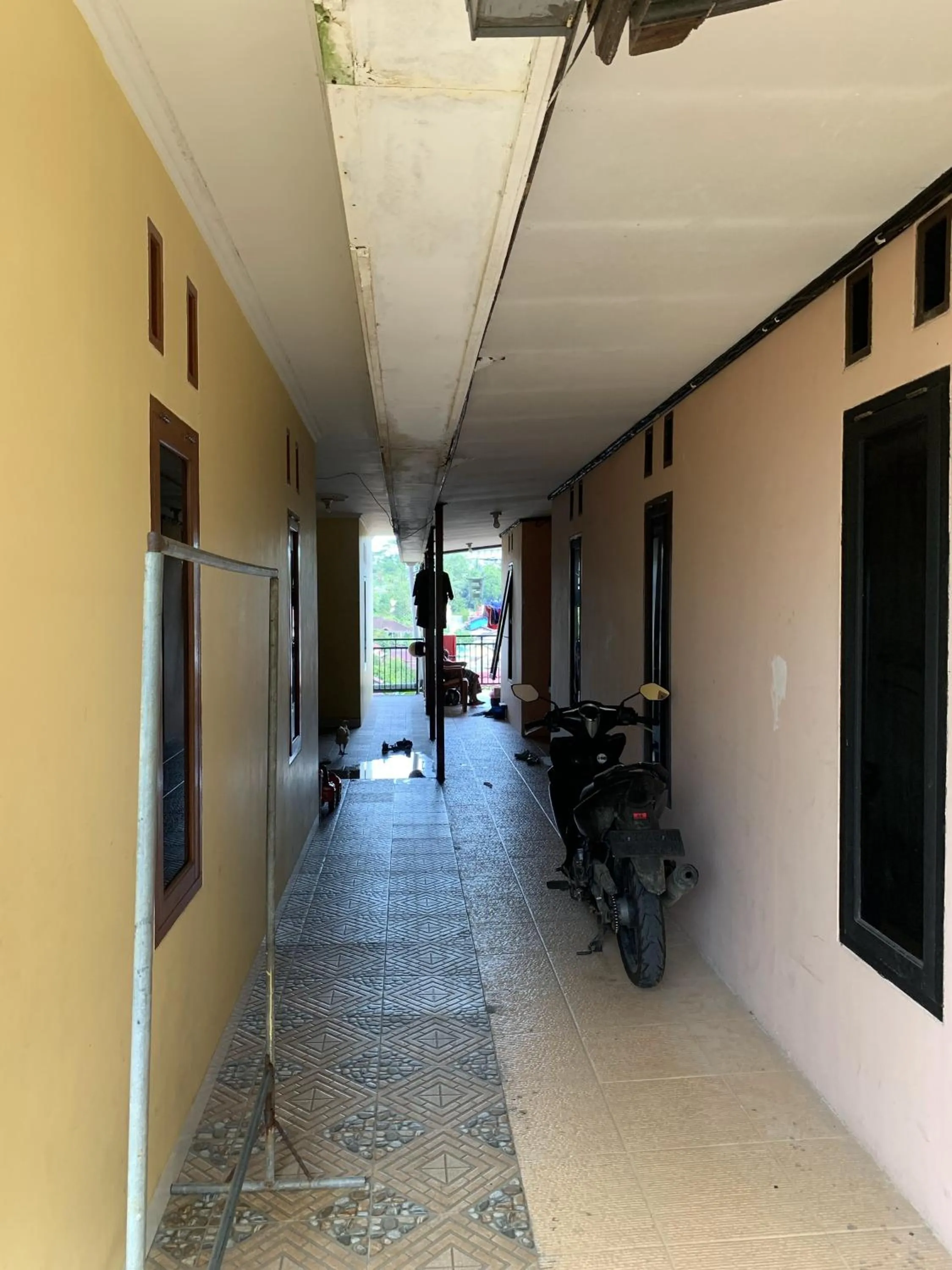 Lobby or reception in SPOT ON 92544 Senja Homestay