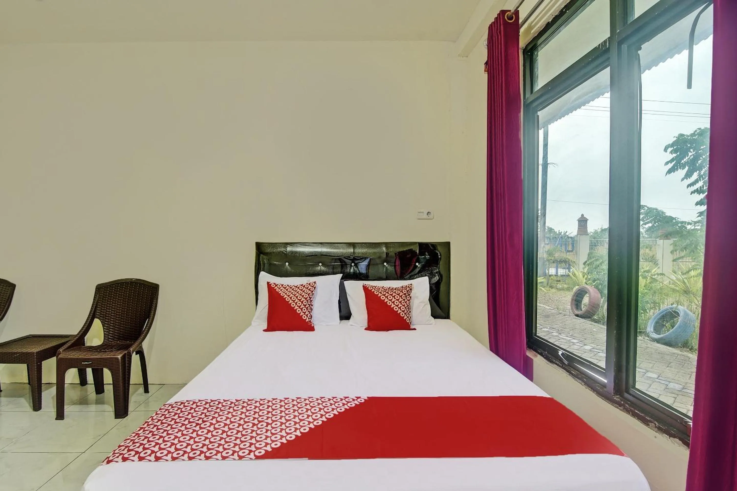 Bedroom, Bed in Hotel O Wawi Kadio Homestay